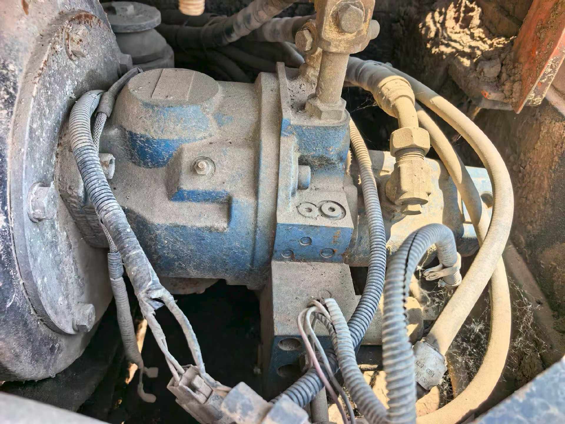 Buy Doosan DH55 Used Excavator / 2