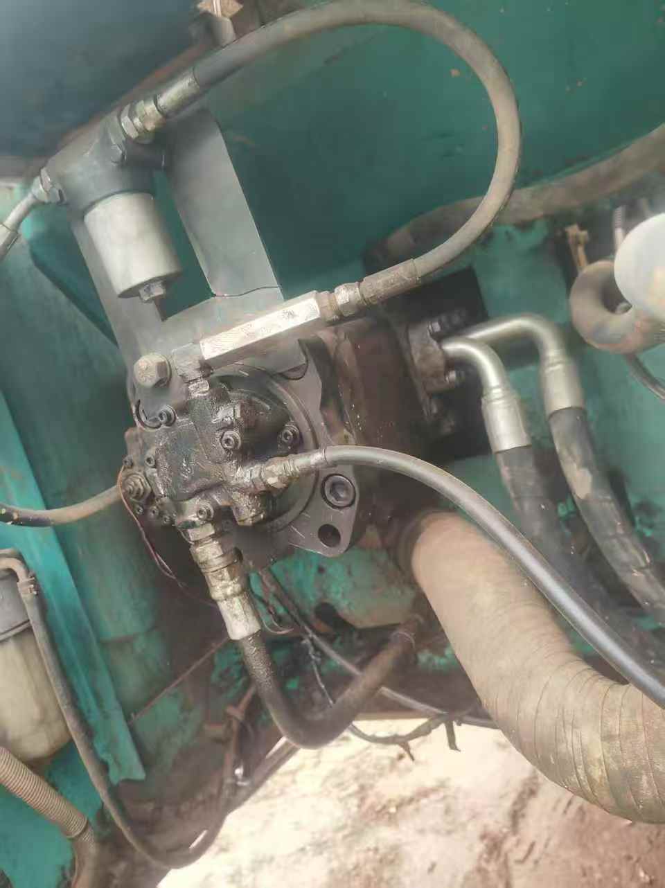 Buy Kobelco SK260 Used Excavator / 6