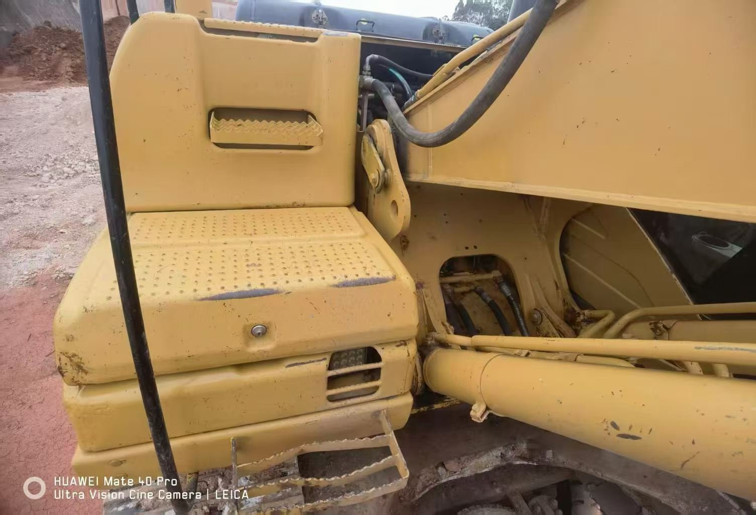 Buy Caterpillar 320D Used Excavator / 7