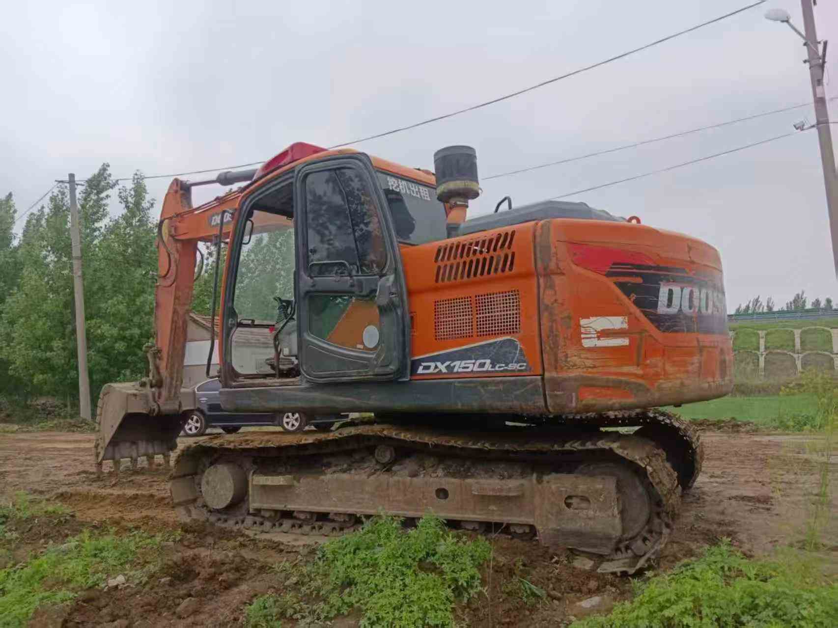 Buy Doosan S130W-3 Used Excavator / 3