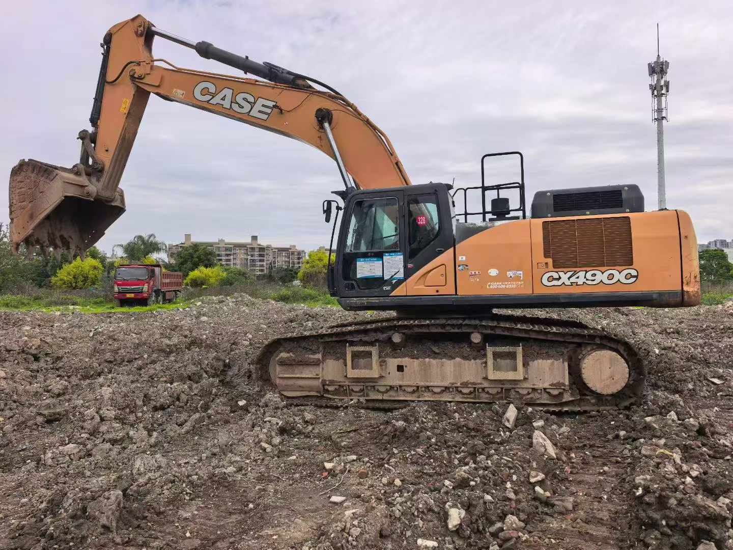 شراء حفارة Case CX490C مستعملة / 9