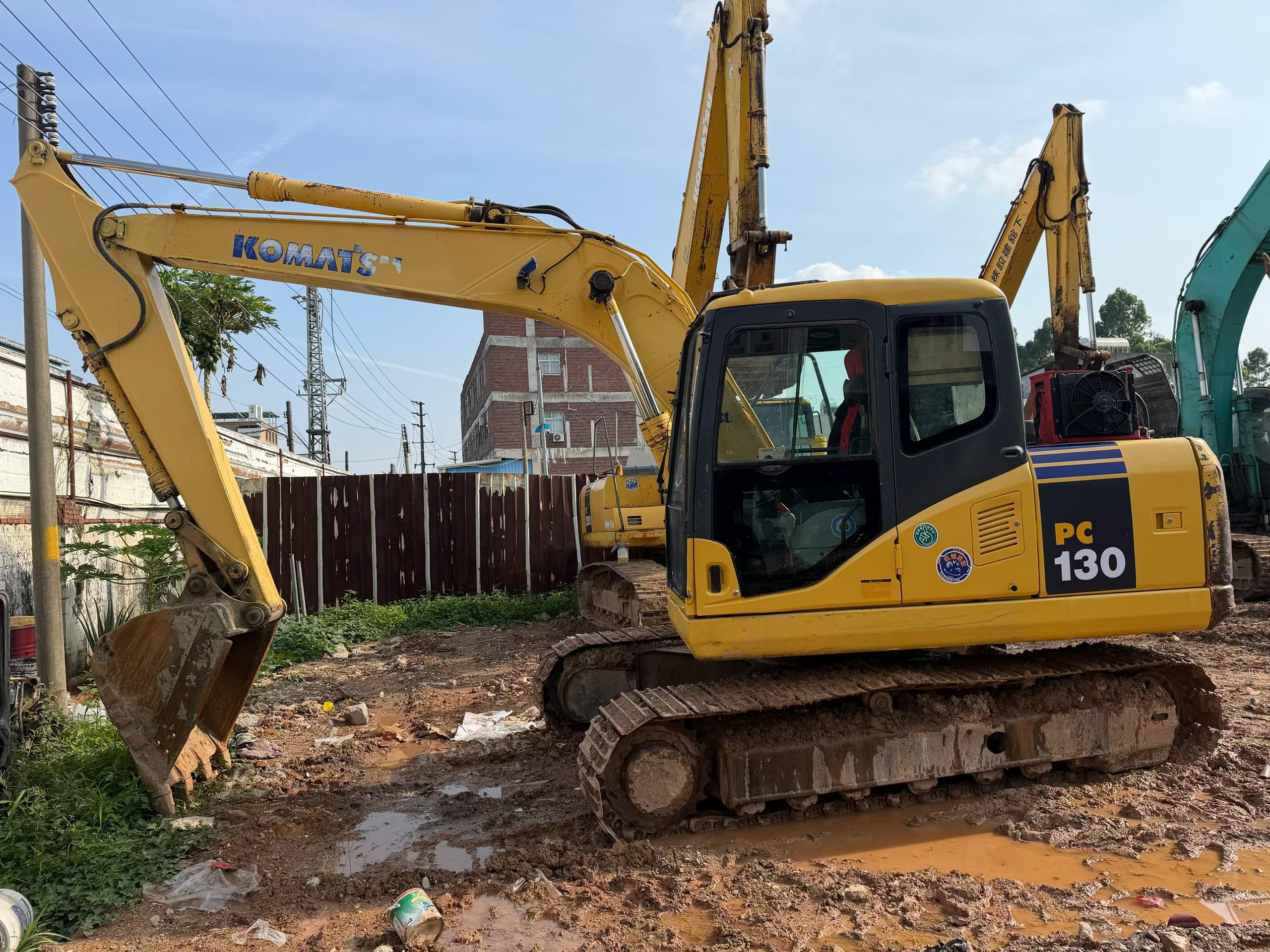 Buy Komatsu PC130-7 Used Excavator