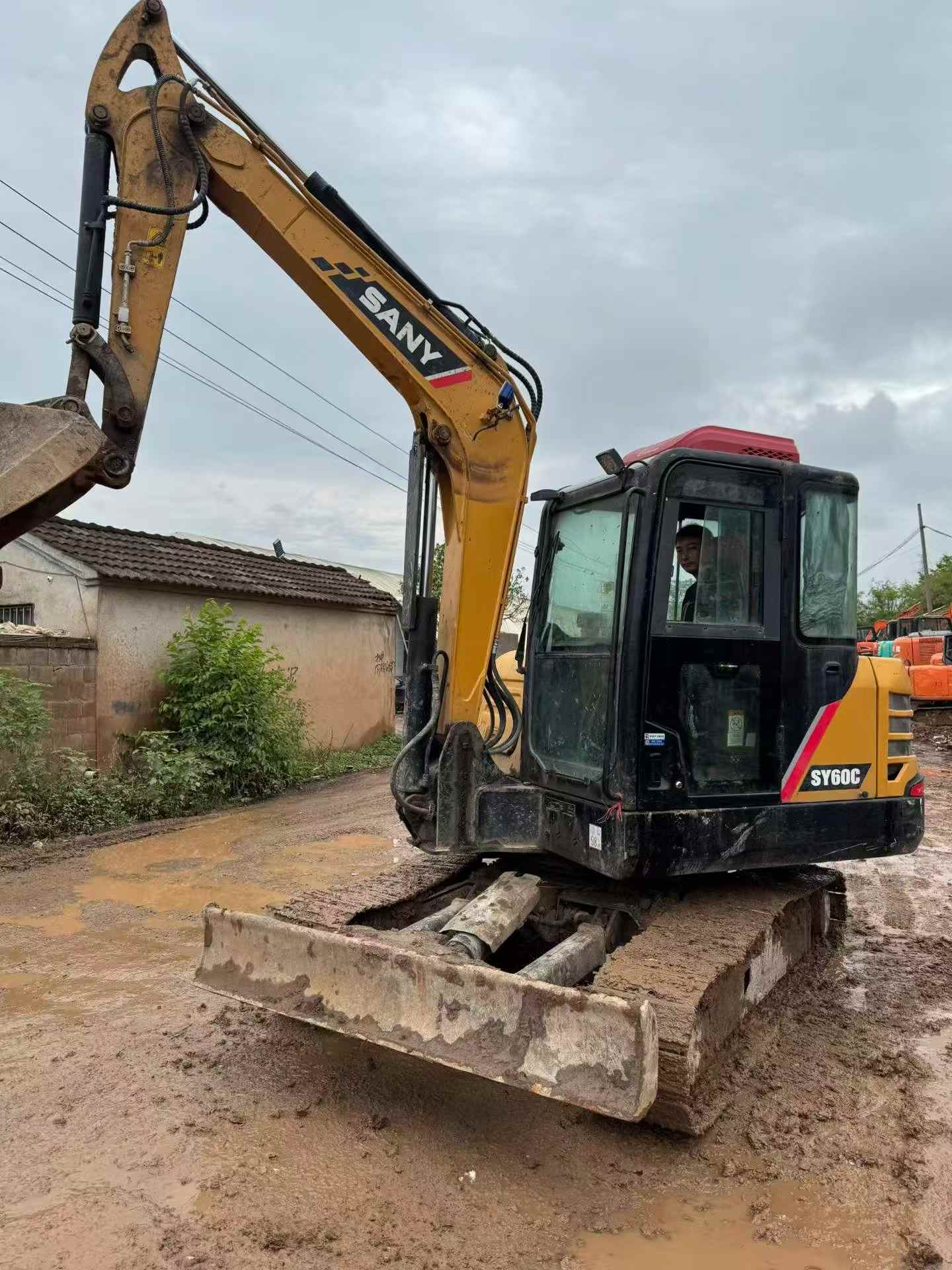 Buy Sany SY60 Used Excavator / 8