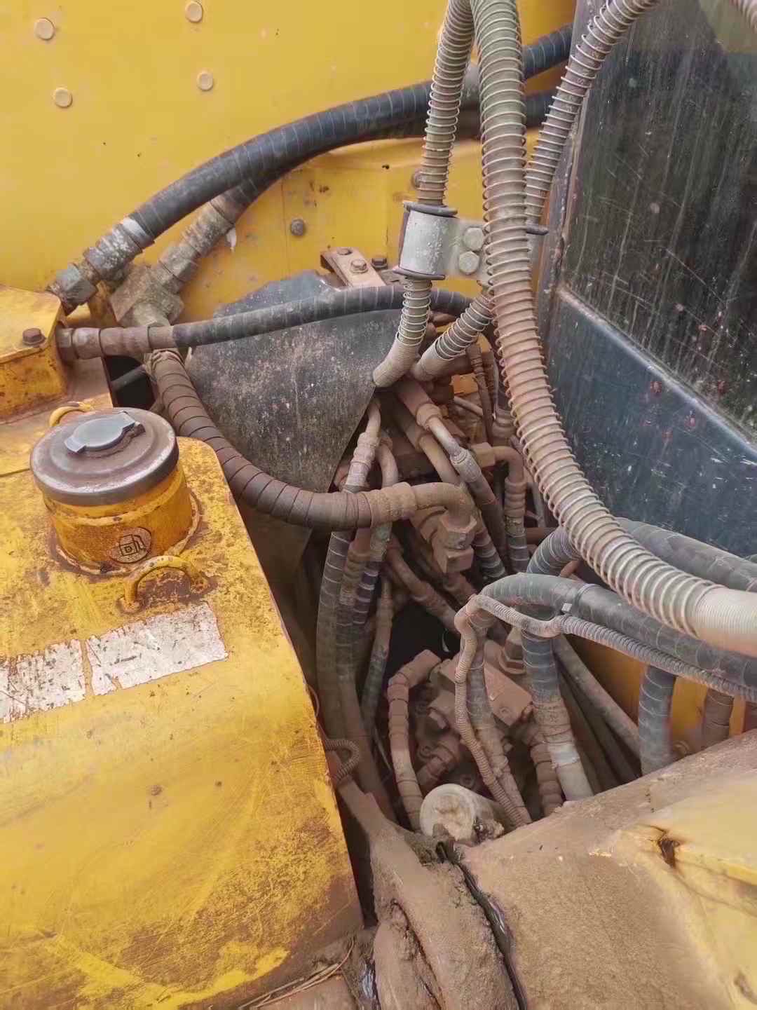 Buy Komatsu PC60-8 Used Excavator / 4