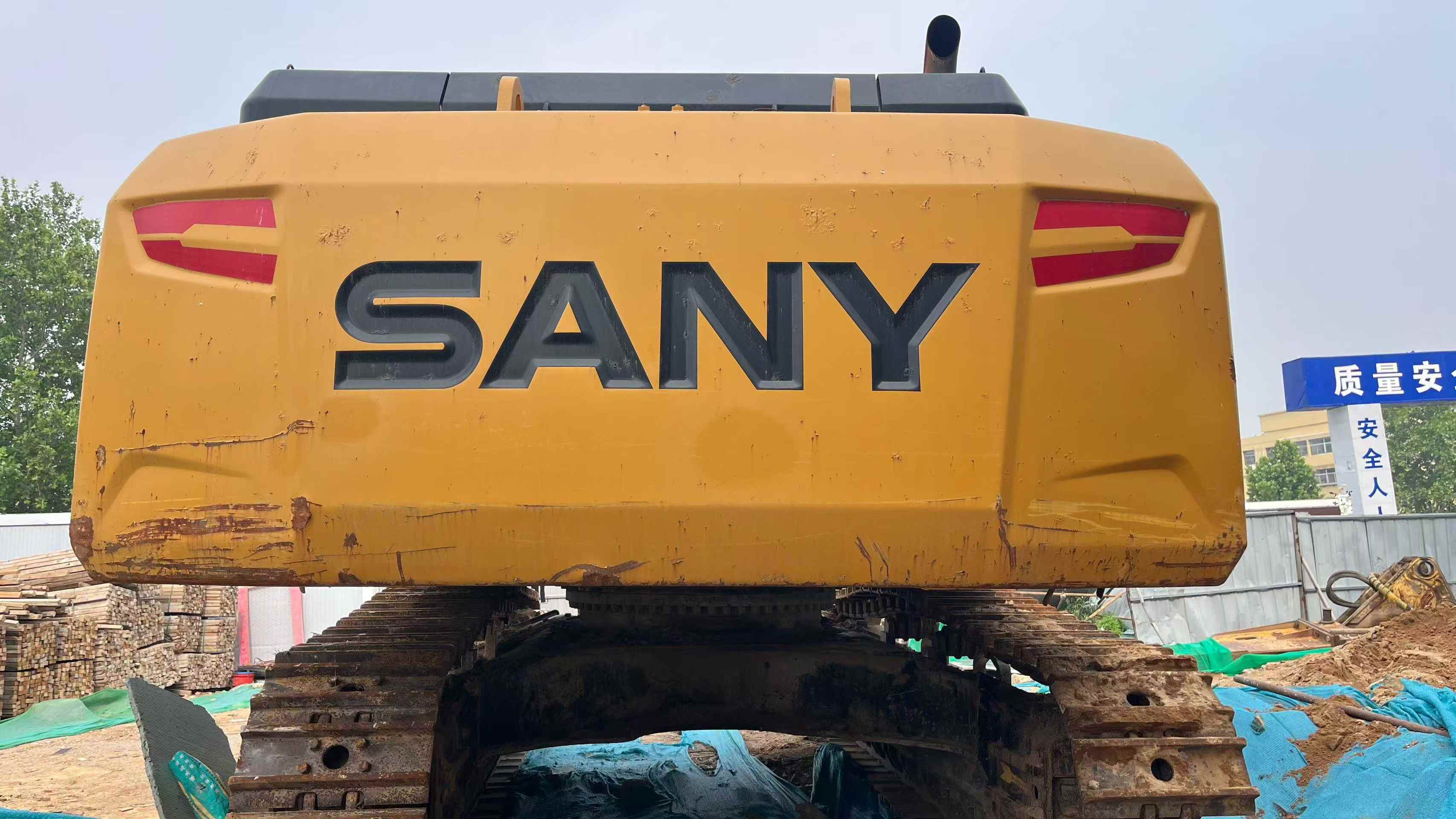 Buy Sany SY550H Used Excavator / 3