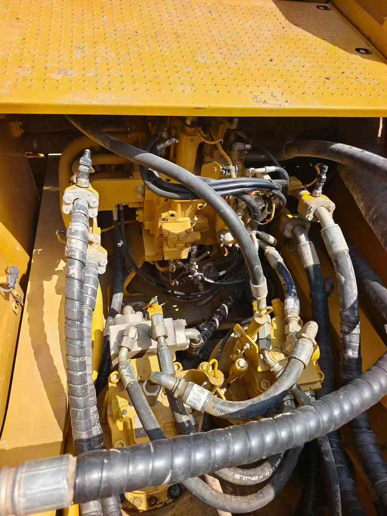 Buy Caterpillar 349E Used Excavator / 3