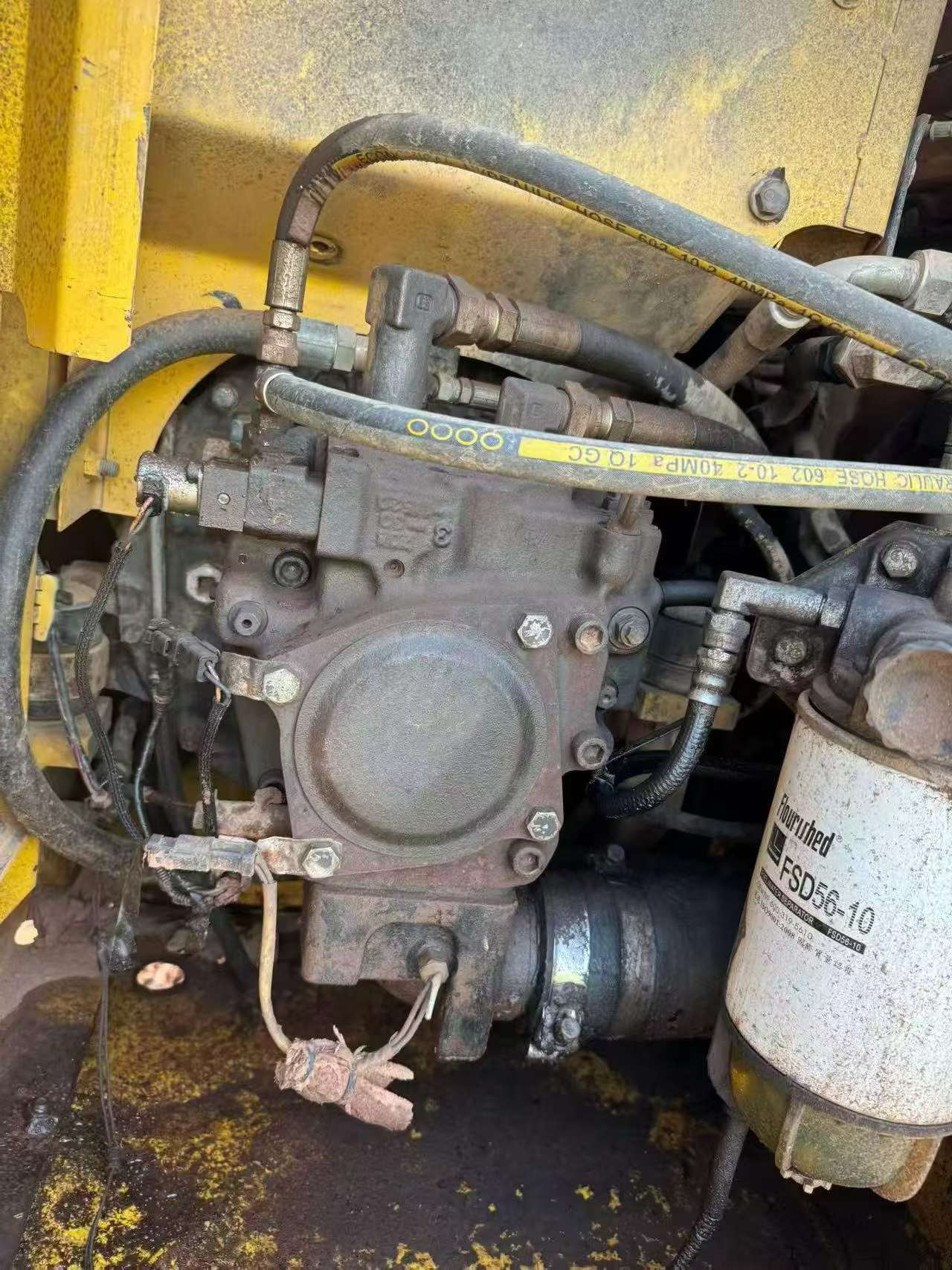 Buy Komatsu PC130-8 Used Excavator / 2