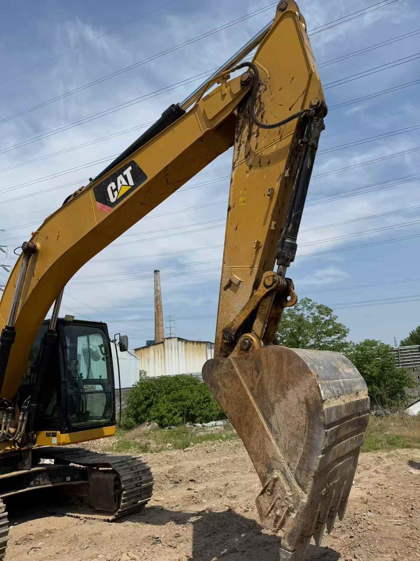 Buy Caterpillar 320GC Used Excavator / 2
