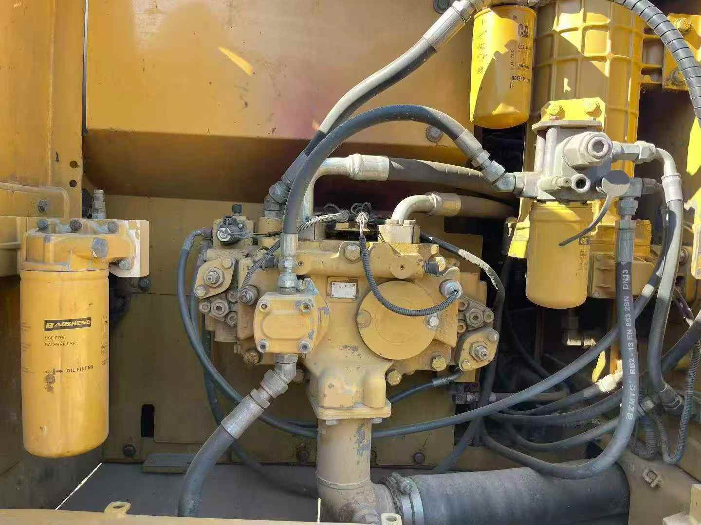 Buy Caterpillar 320D Used Excavator / 7
