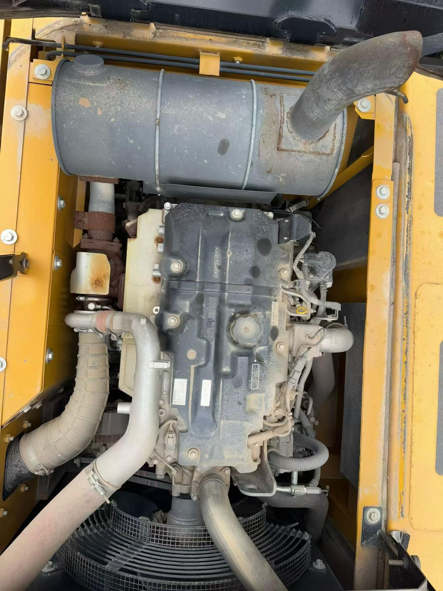 Buy Sany SY205C Used Excavator / 2