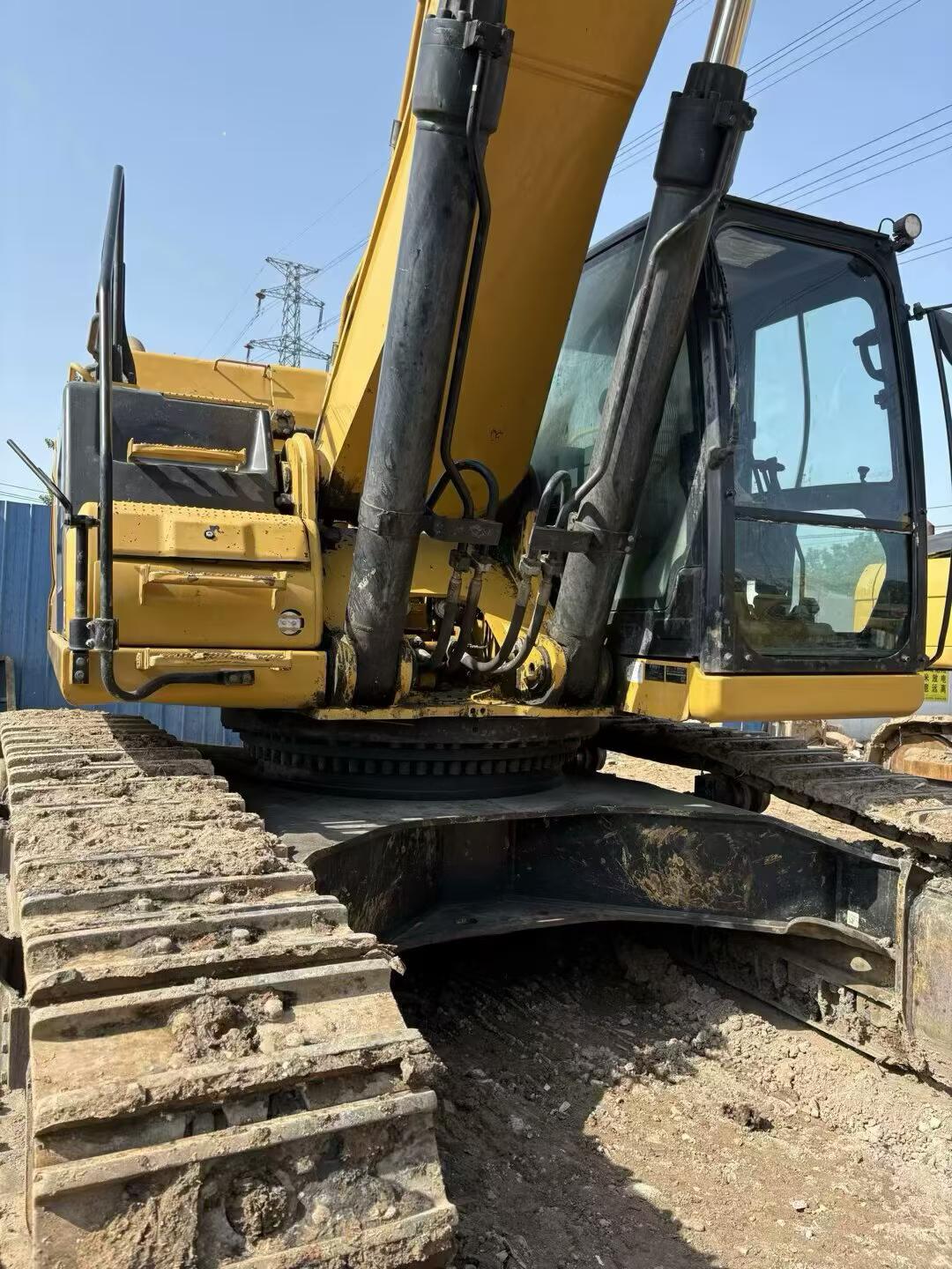 Buy Caterpillar CAT352 Used Excavator / 5