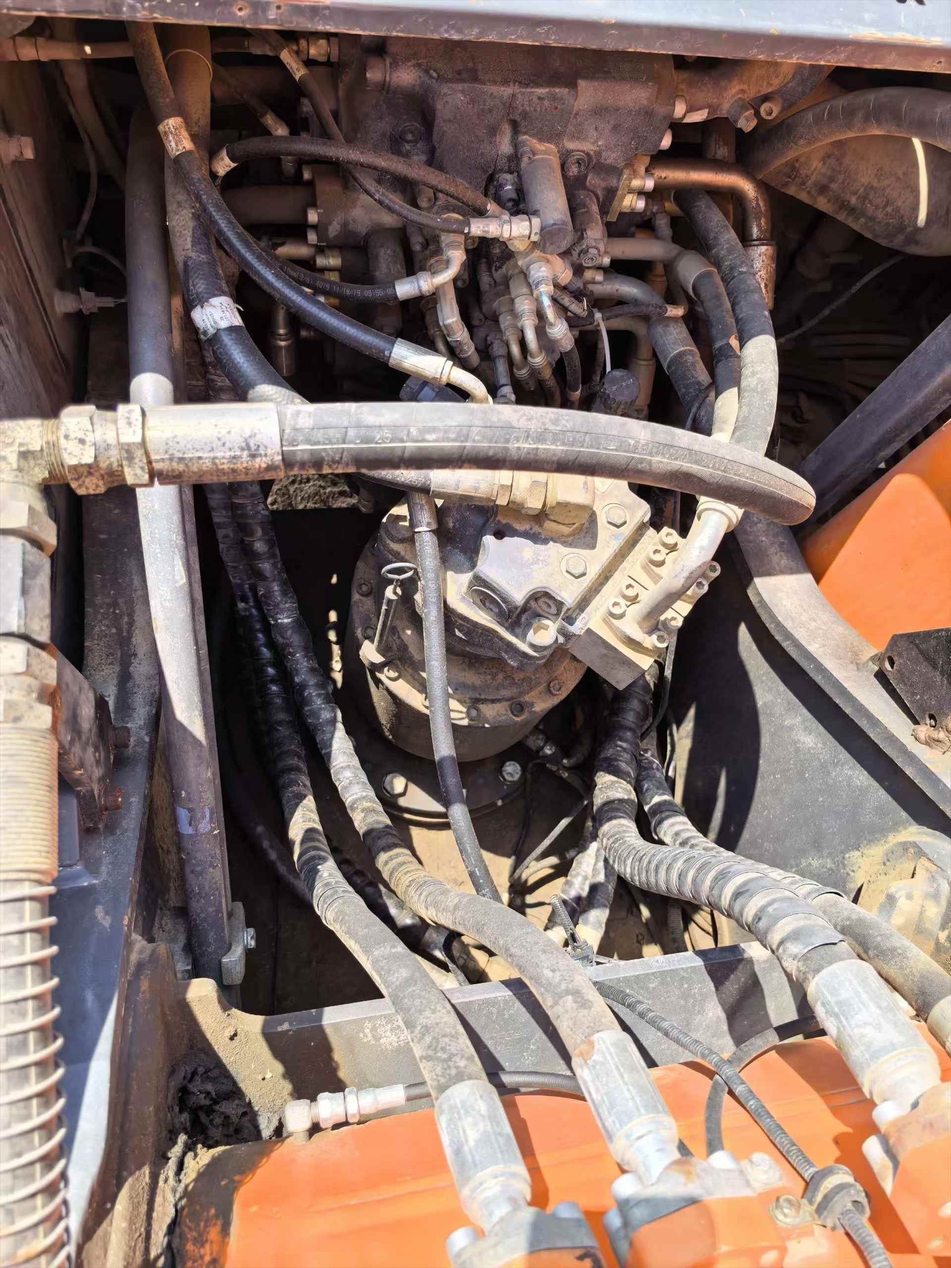 Buy Doosan DH215-7 Used Excavator / 5
