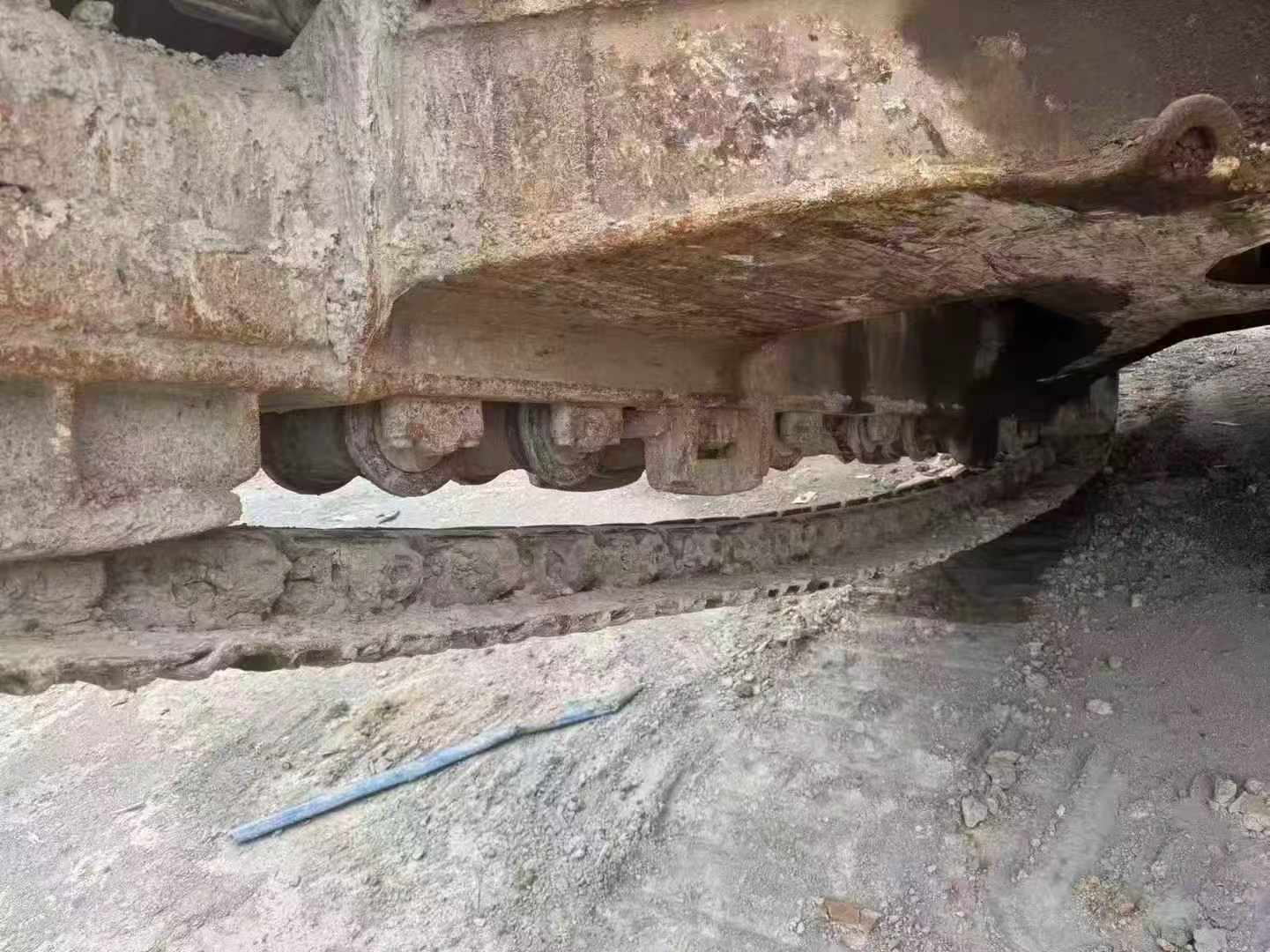 Buy Kobelco SK260 Used Excavator / 3