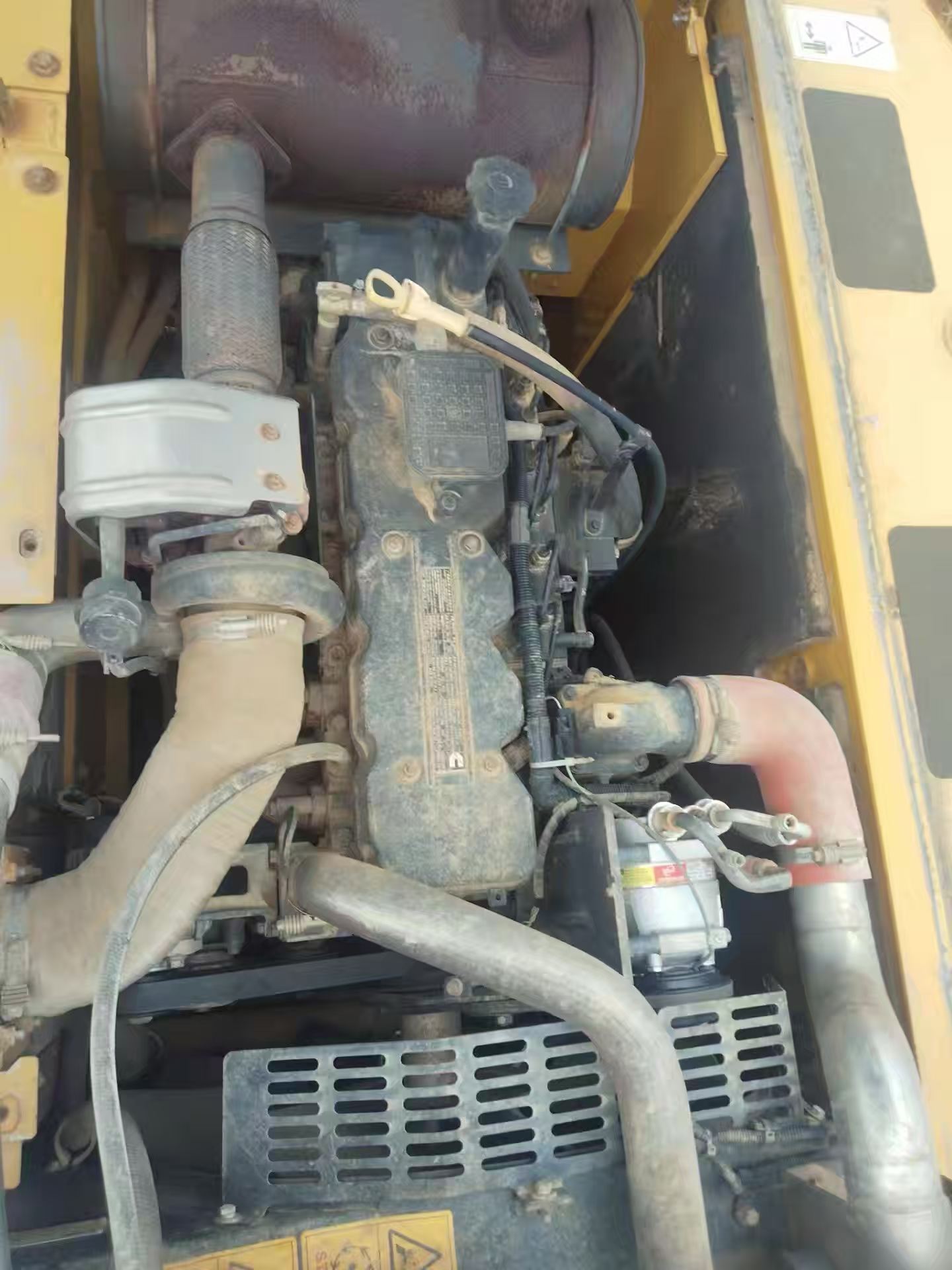 Buy XCMG XE200 Used Excavator / 7