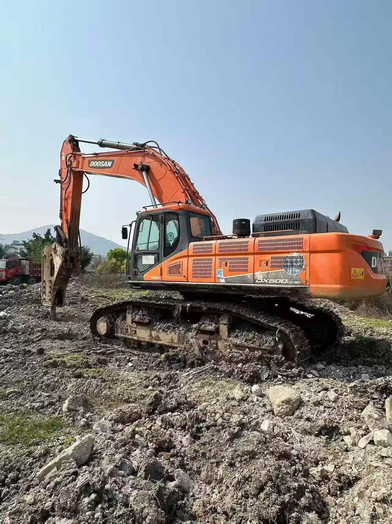 Buy Doosan DX500-SS Used Excavator / 3