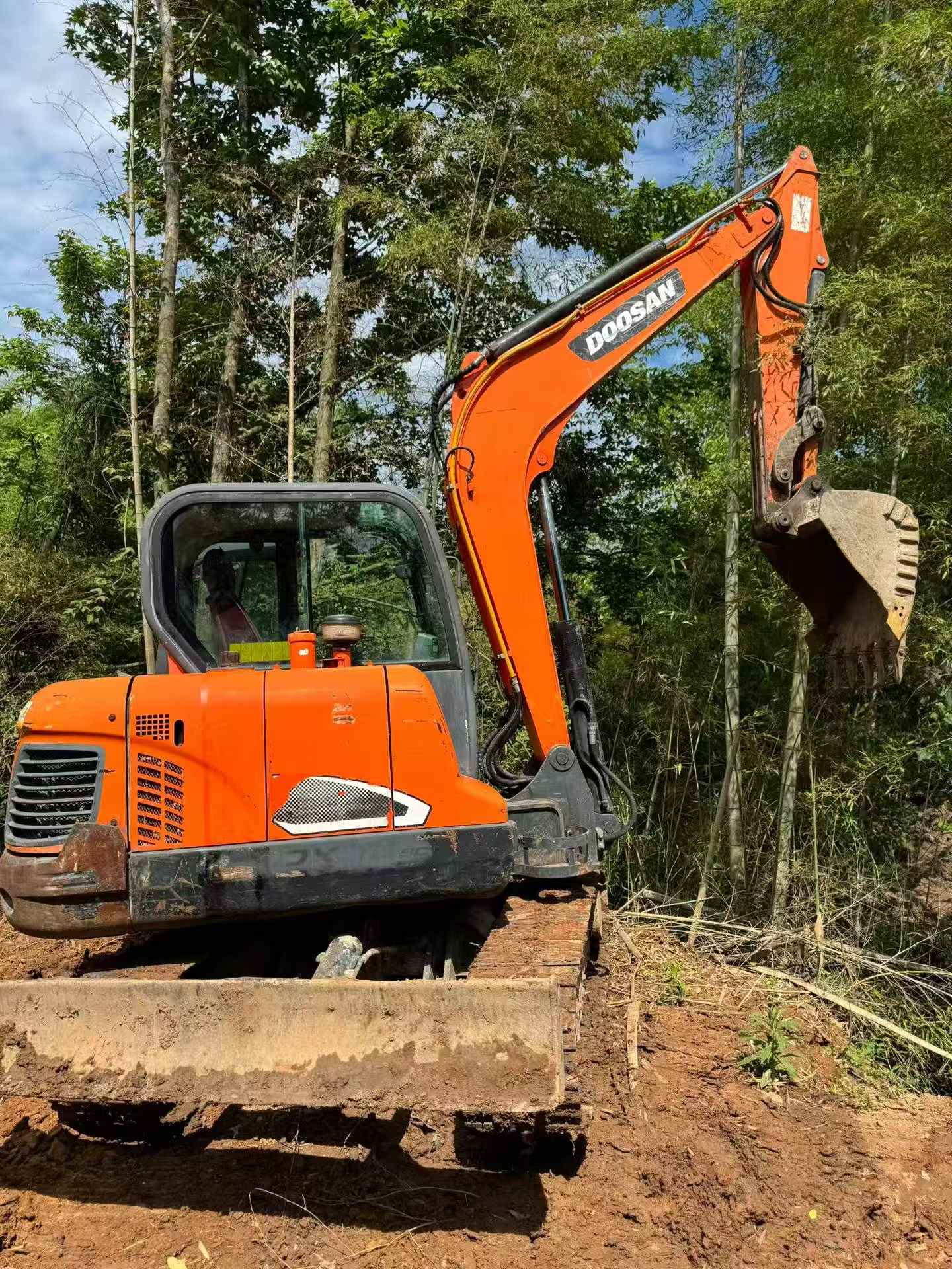 Comprar Doosan DX55-9C Usado Excavadora