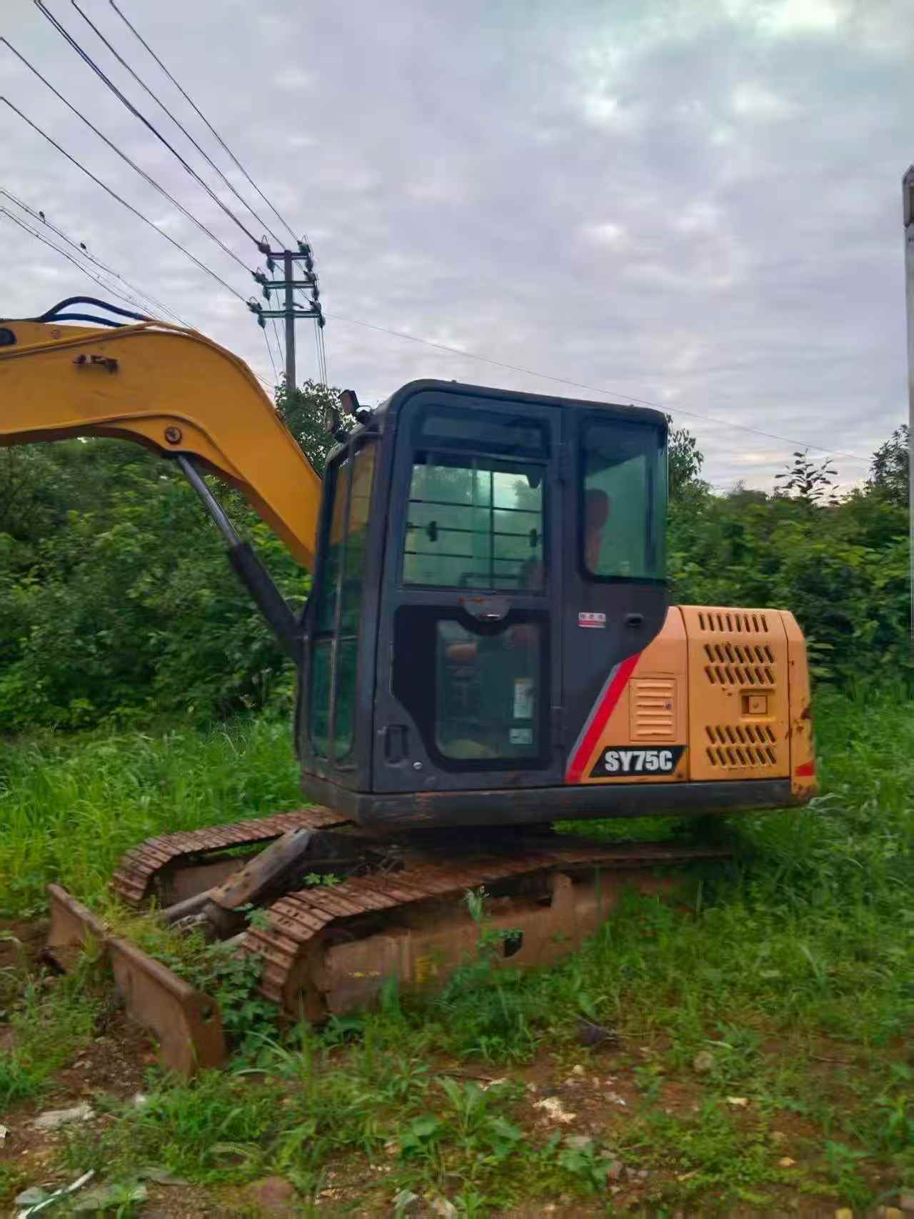 Buy Sany SY65C Used Excavator / 3