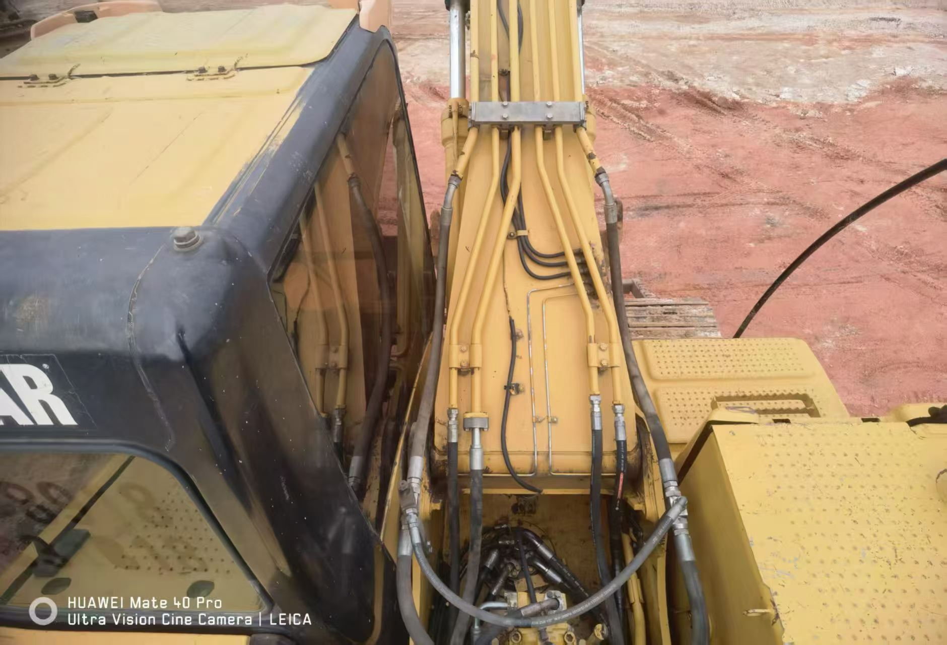 Buy Caterpillar 320D Used Excavator / 4