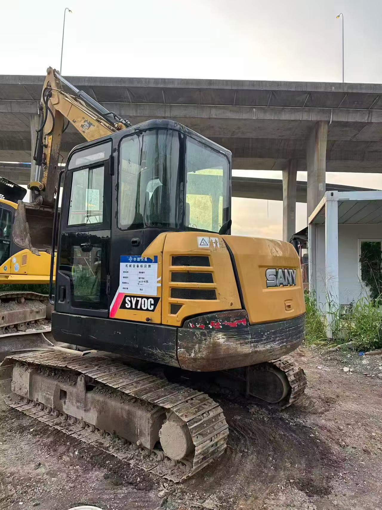Buy Sany SY60 Used Excavator / 4