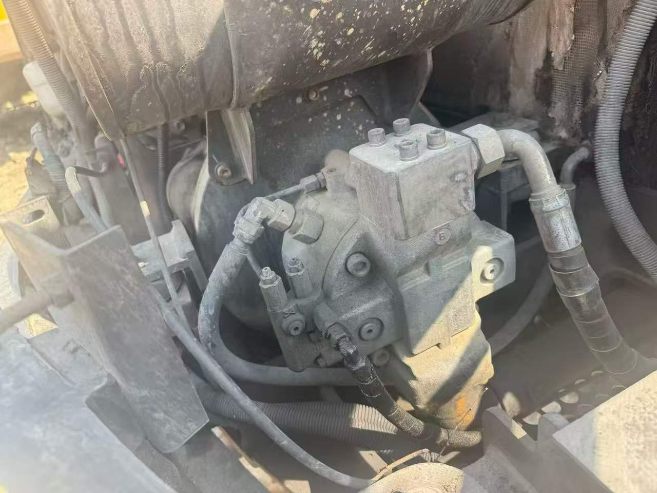 Buy Sany SY60 Used Excavator / 4