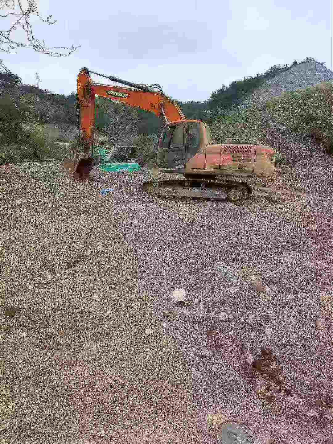 Buy Doosan DH215-9 Used Excavator / 4