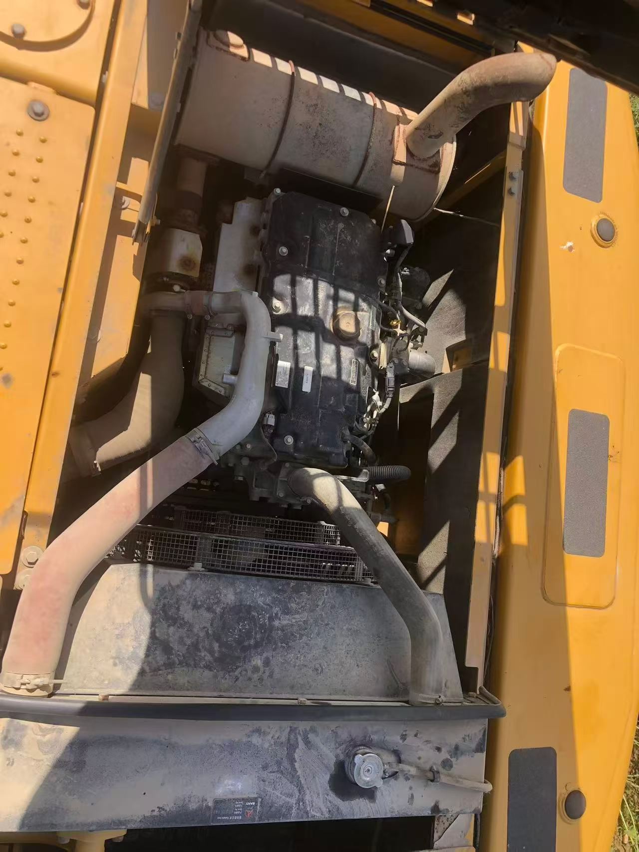 Buy Sany SY215C Used Excavator / 8