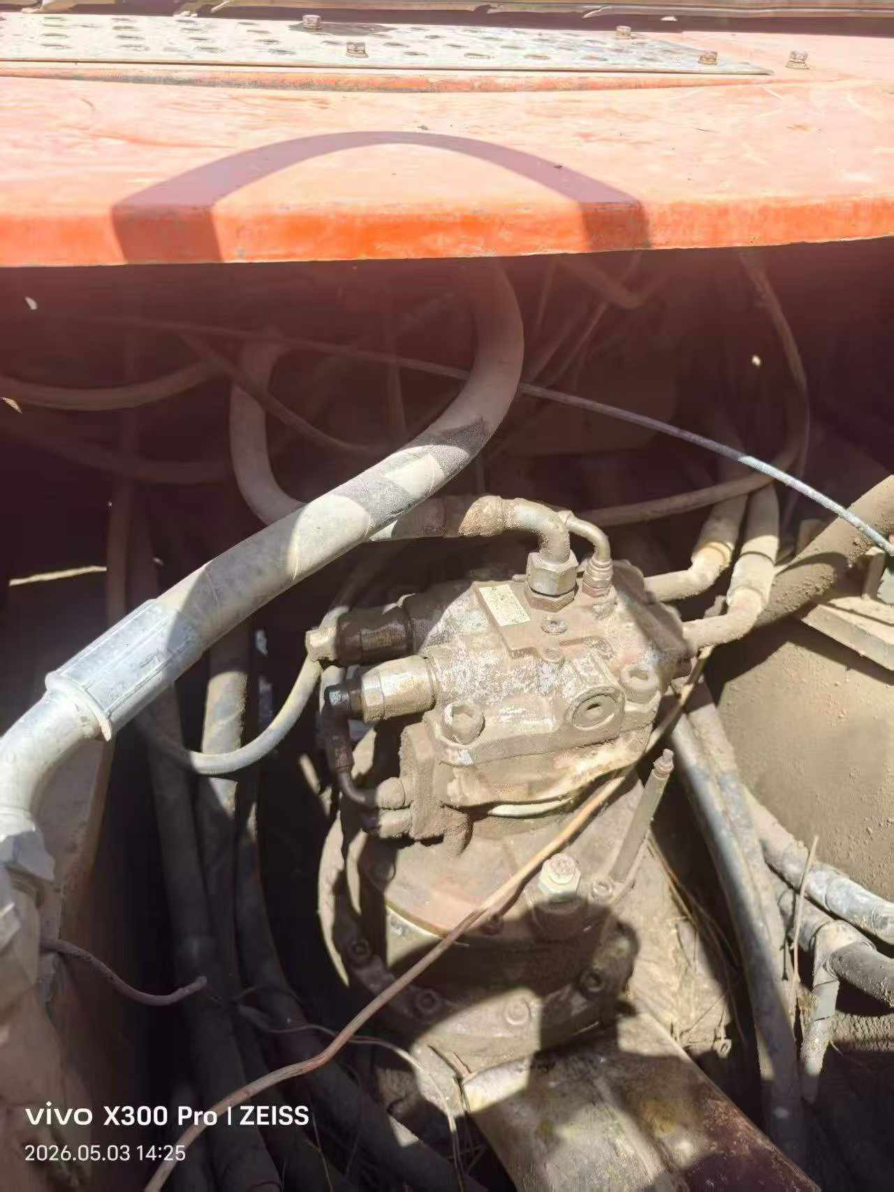 Buy Hitachi EX200 Used Excavator / 8