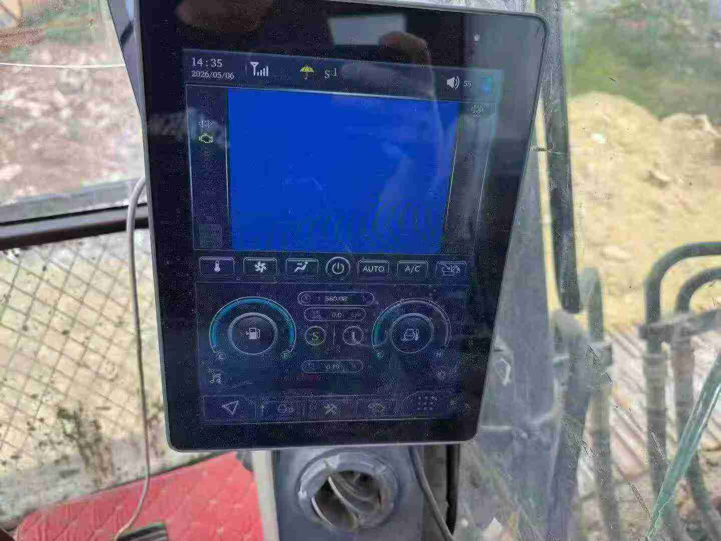 Buy Sany SY245H Used Excavator / 3