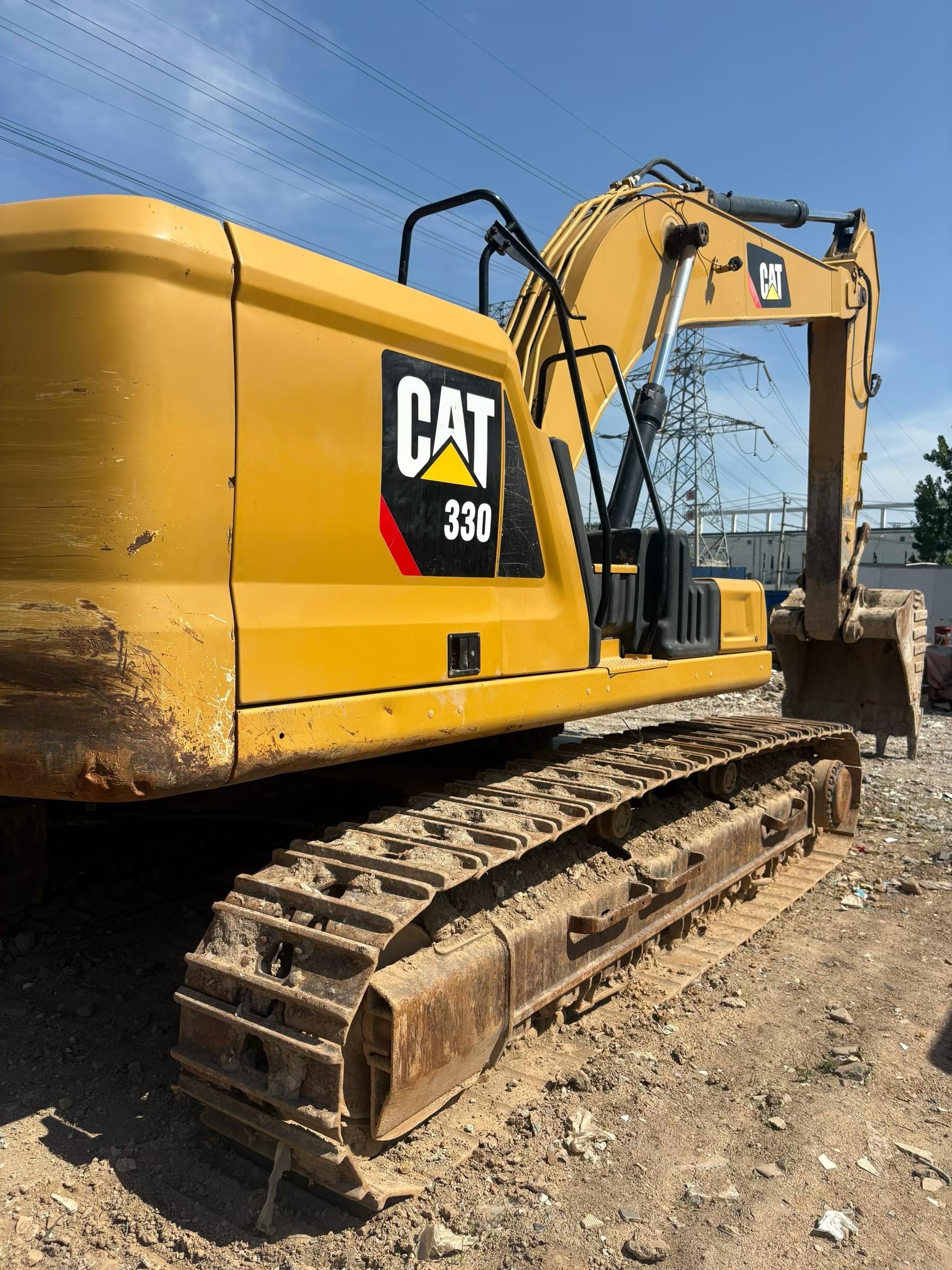 Buy Caterpillar 330B Used Excavator / 3