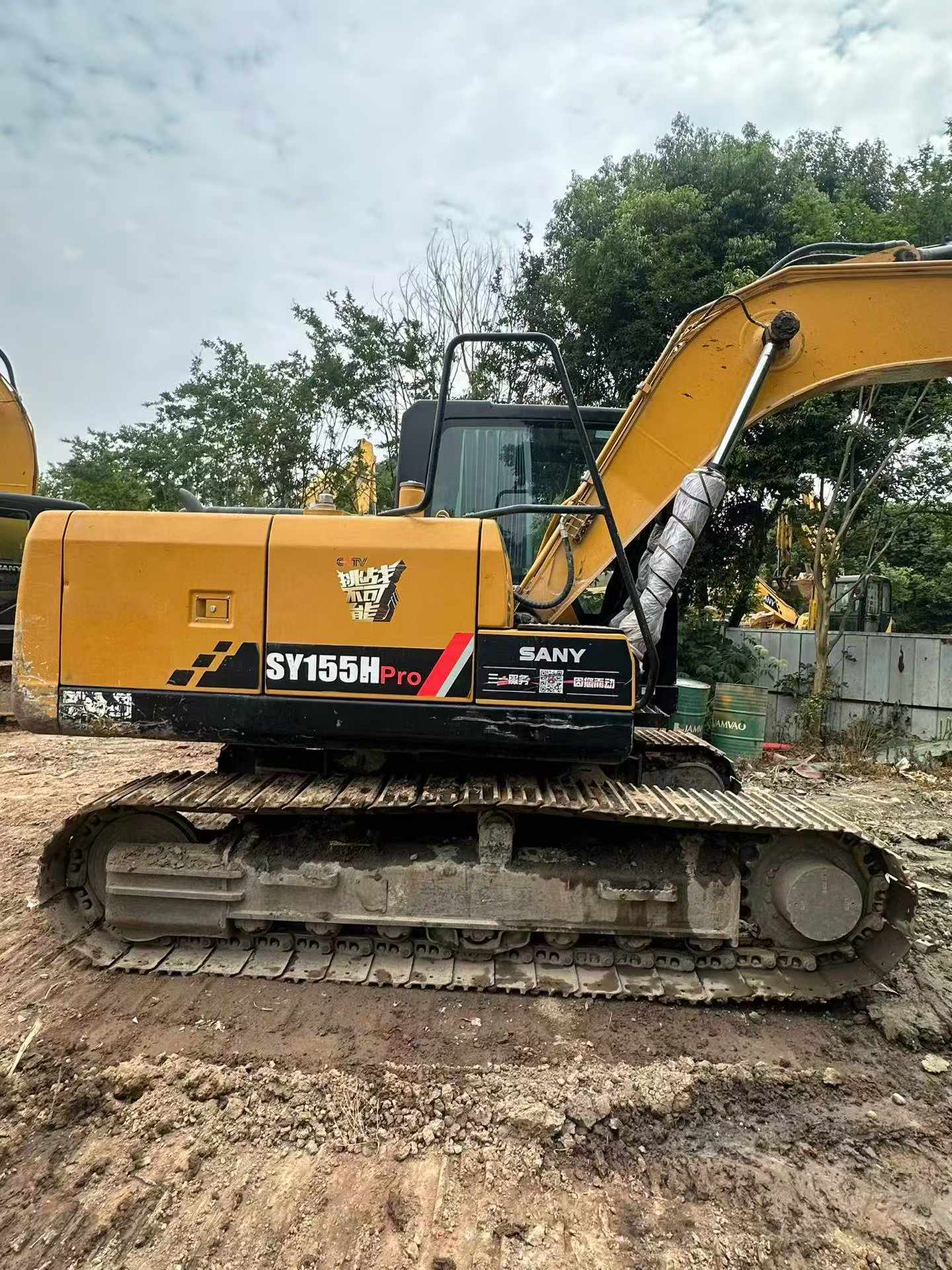 Buy Sany SY135 Used Excavator / 6