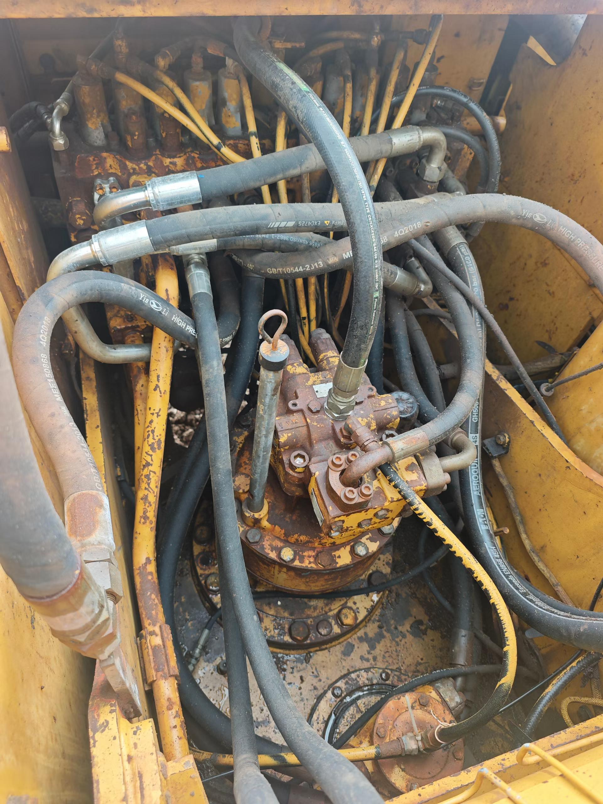 Buy Caterpillar 320C Used Excavator / 4