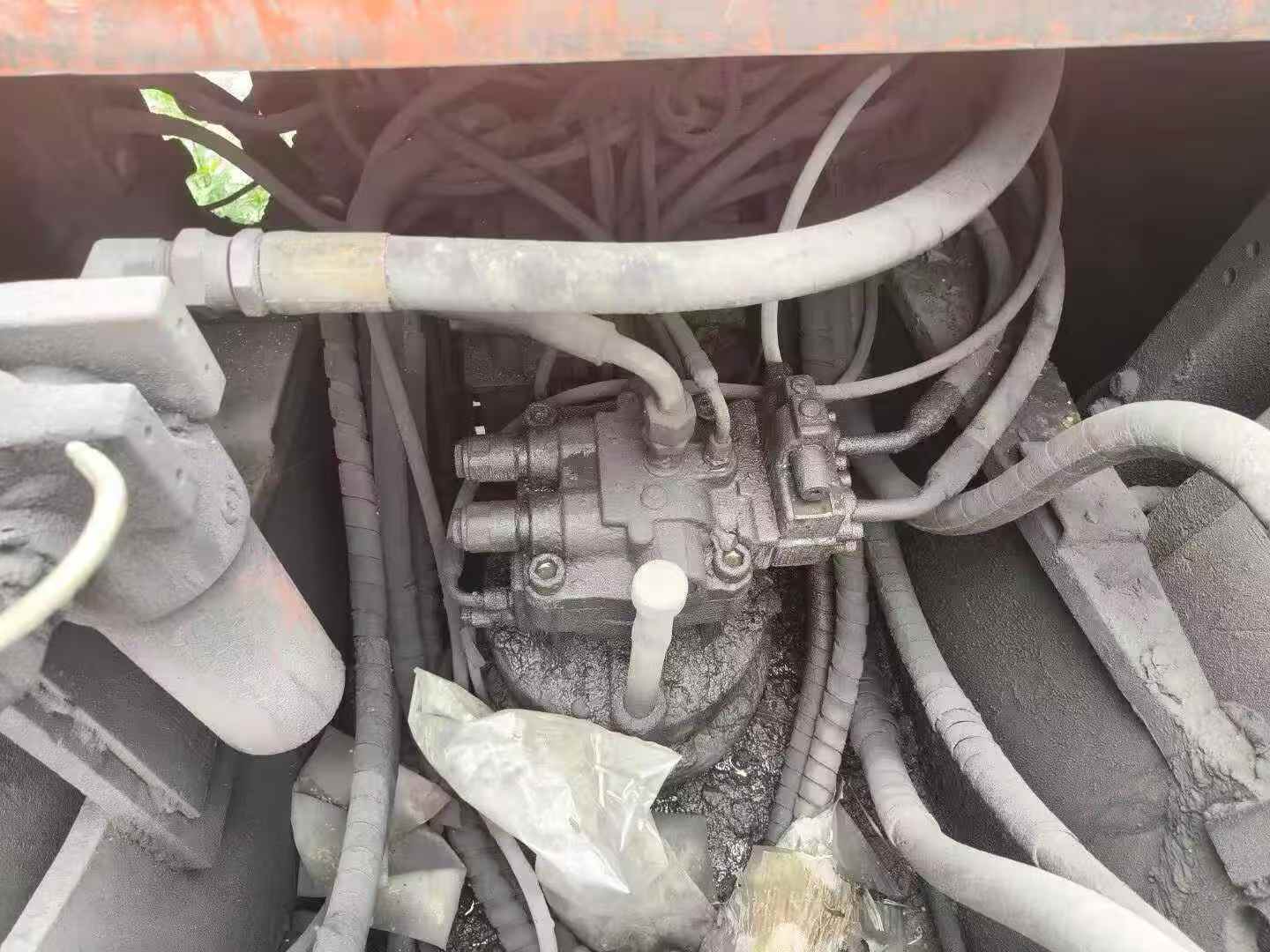 Buy Hitachi EX200-3 Used Excavator / 7