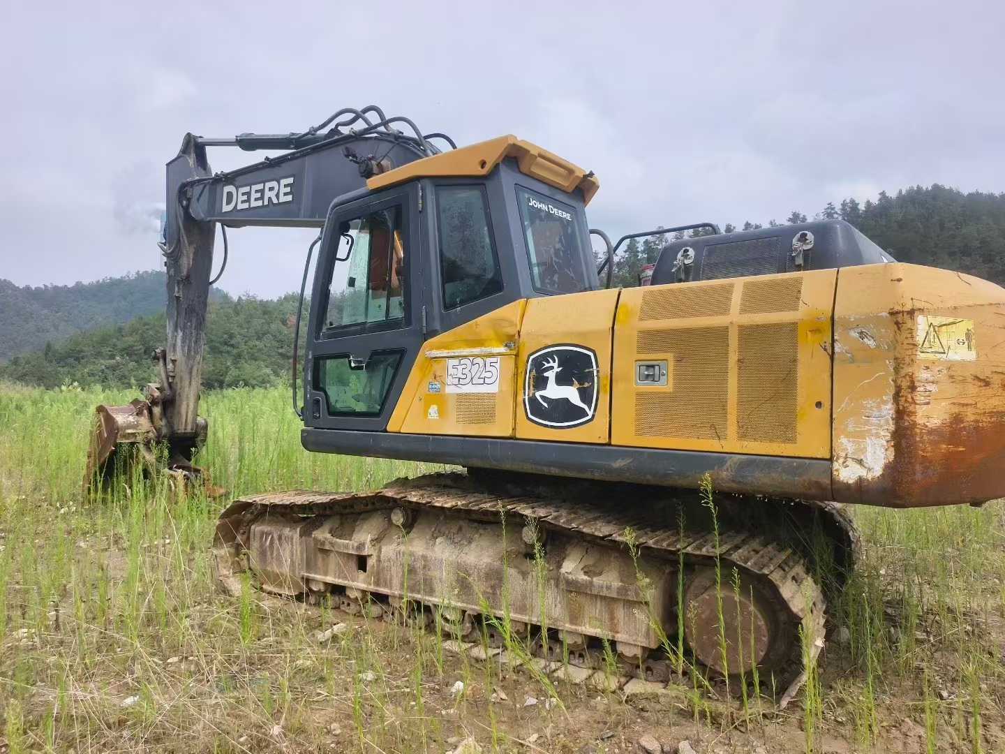 Buy JohnDeere E210 Used Excavator / 4