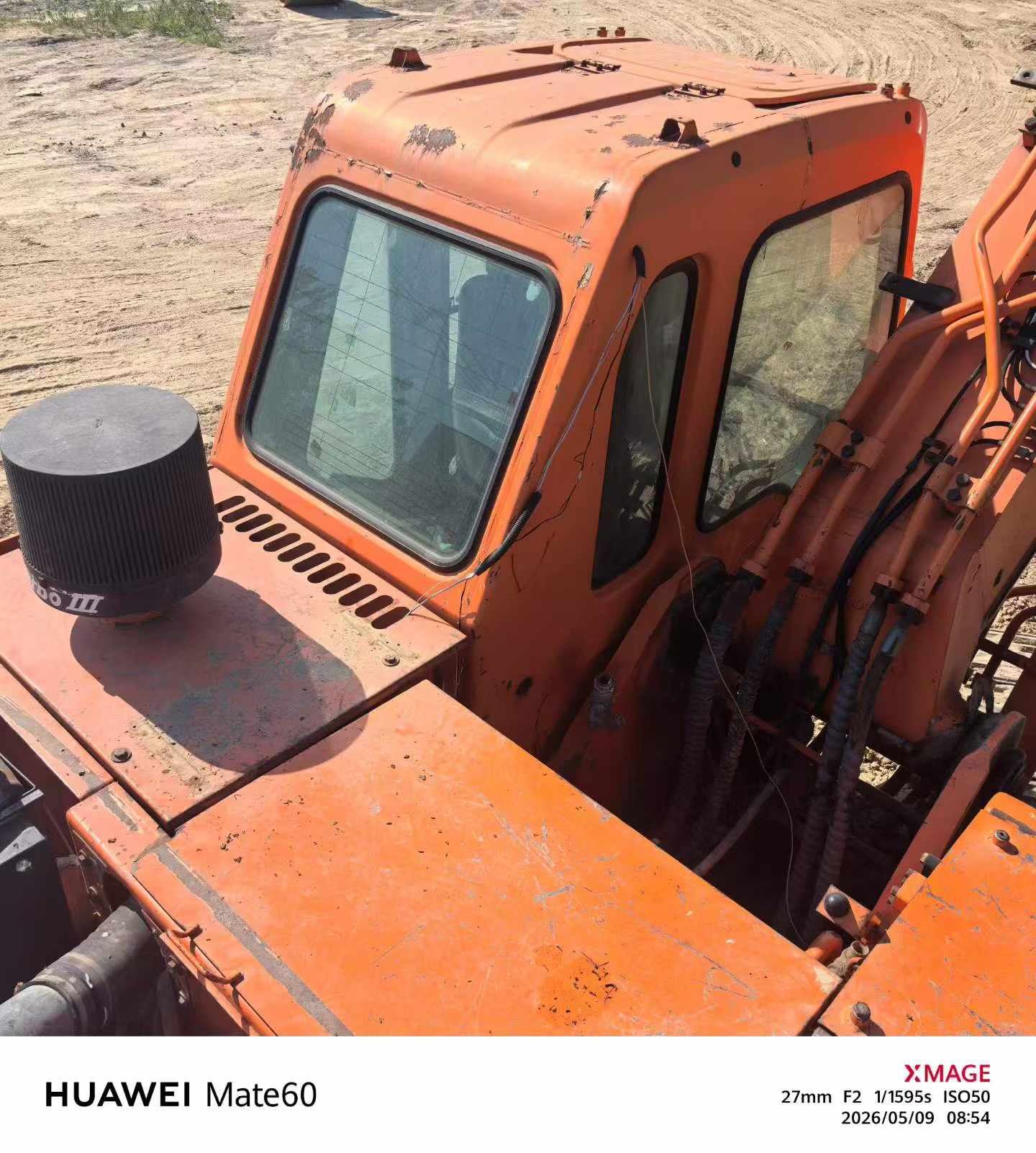 Buy Doosan DH220-7 Used Excavator / 2