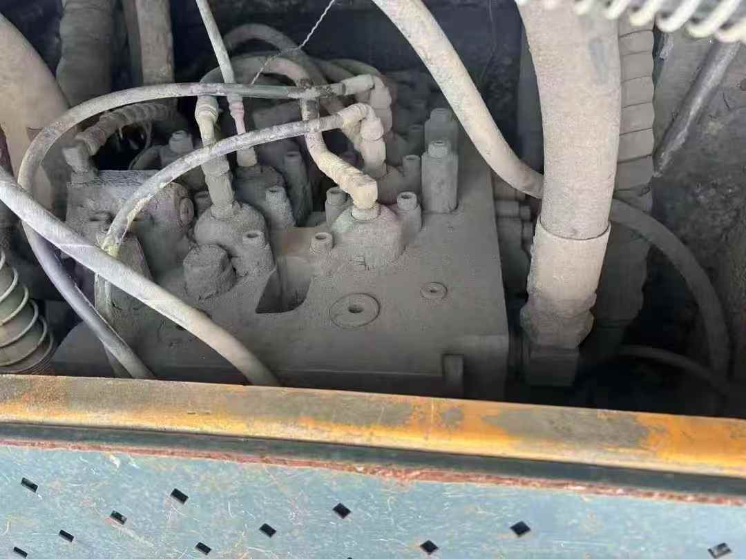 Buy Hyundai R385LC-9 Used Excavator / 5