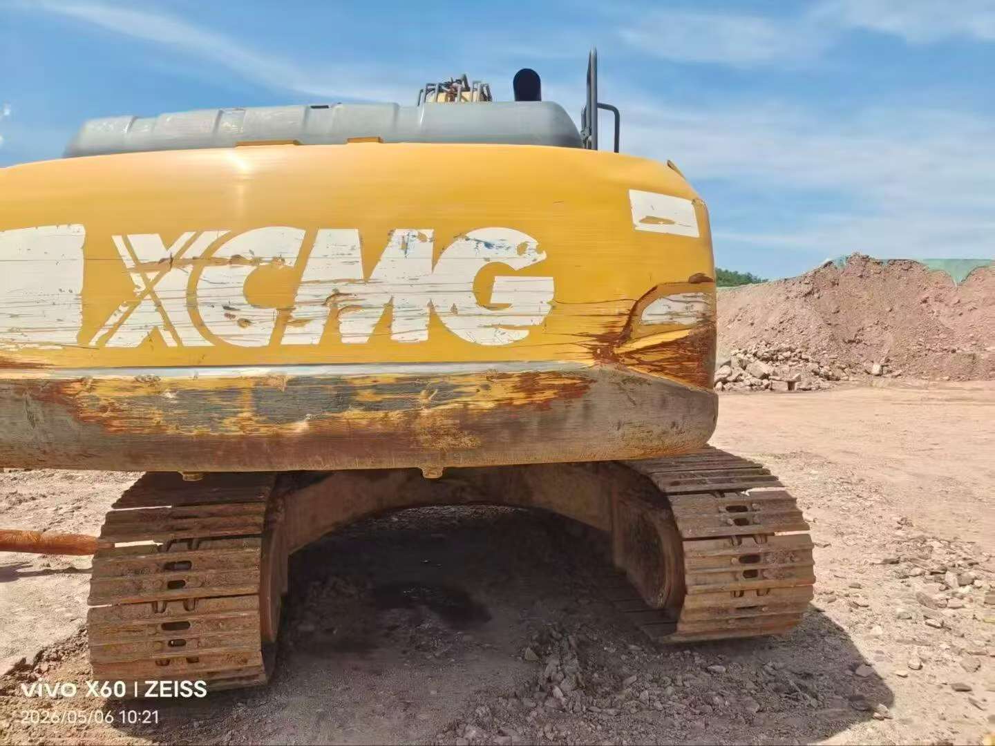 Buy XCMG XE200DA Used Excavator / 2
