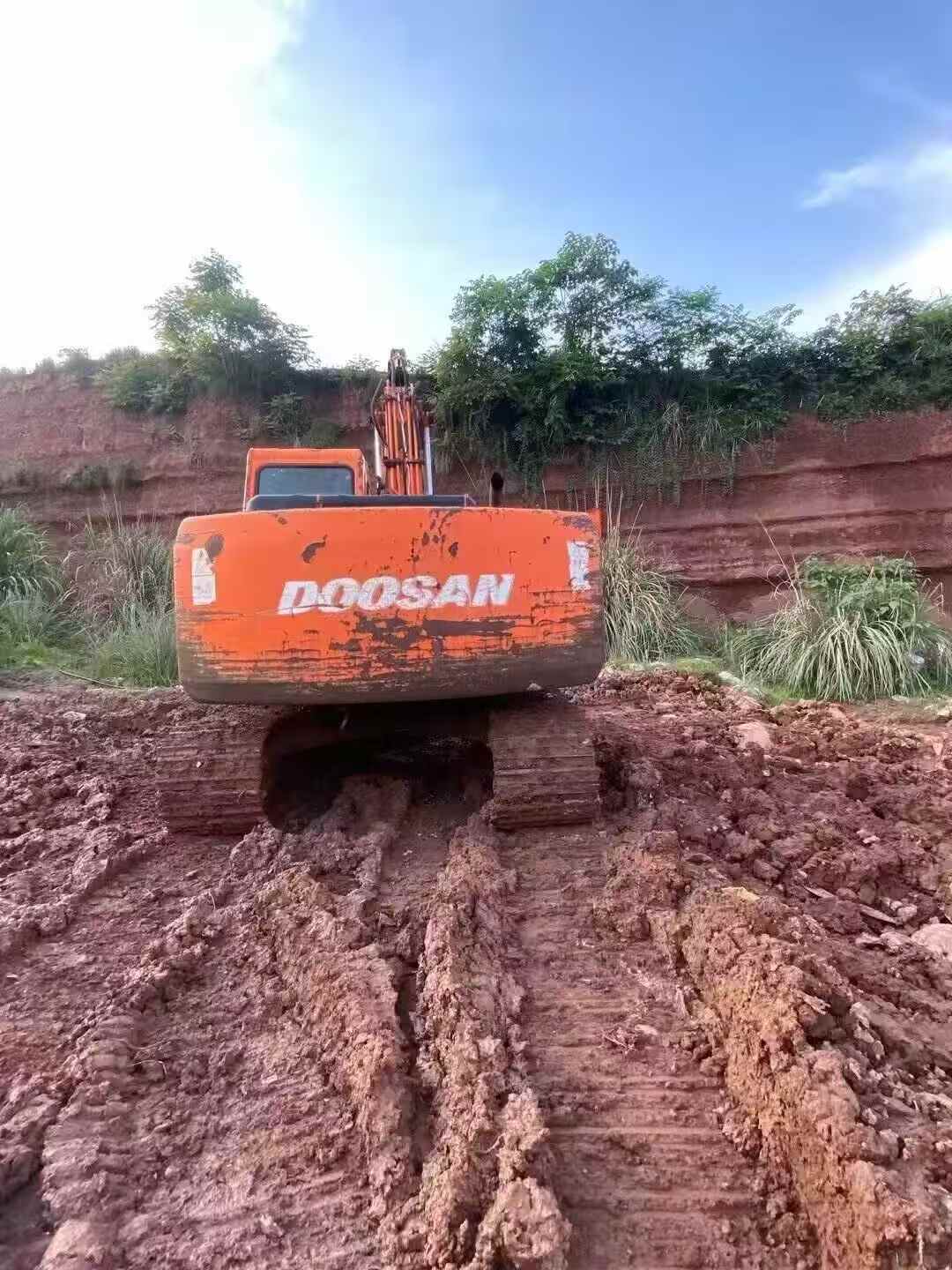 Buy Doosan DH150 Used Excavator / 2