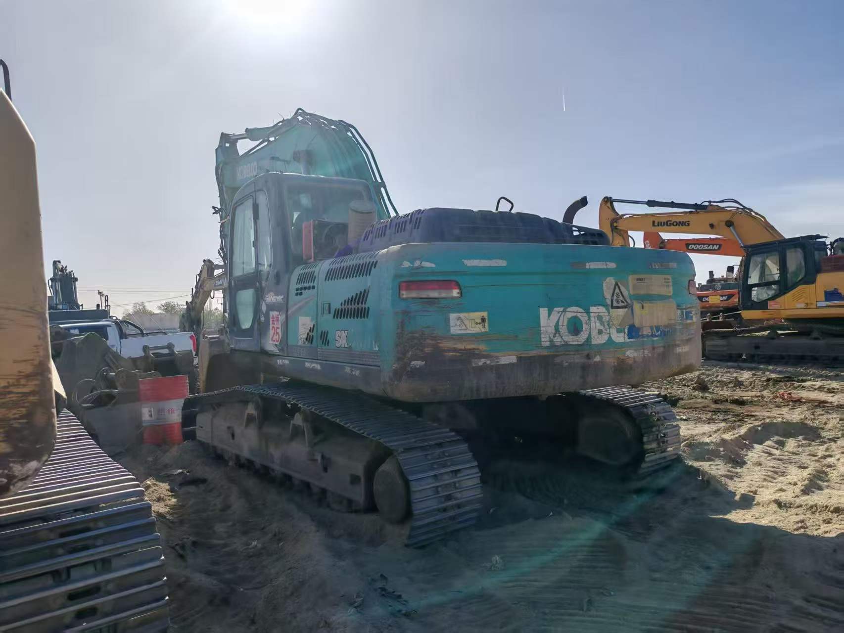 Buy Kobelco SK260 Used Excavator / 2