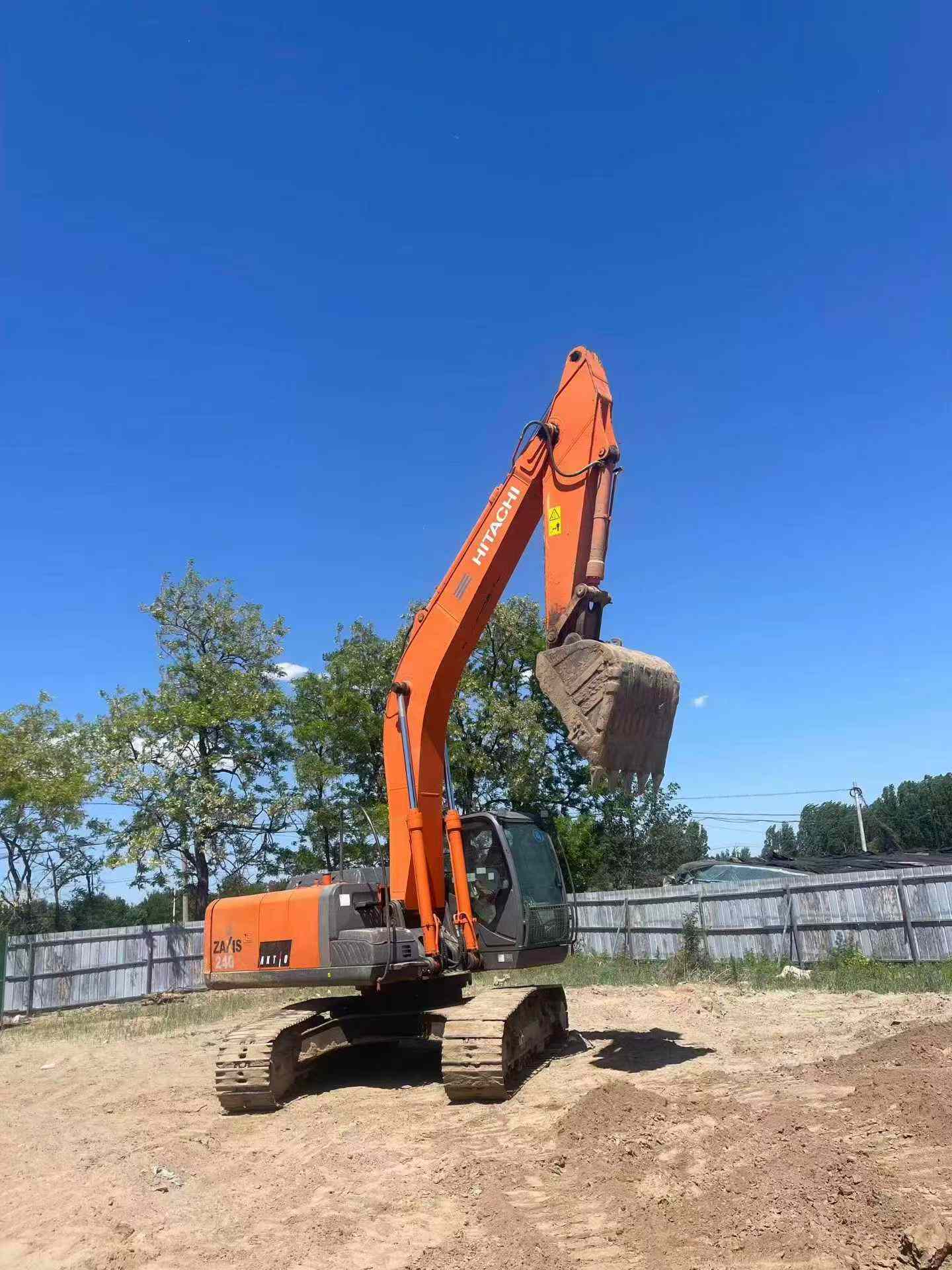 Buy Hitachi ZX240 Used Excavator / 4
