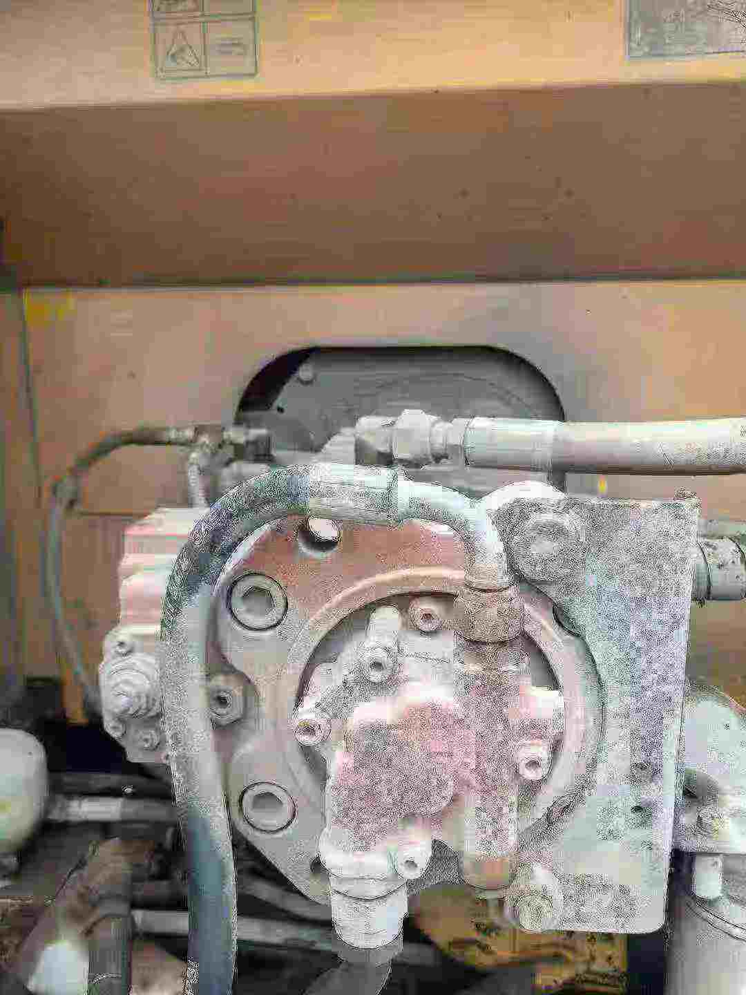 Buy Hyundai R215-7 Used Excavator / 8
