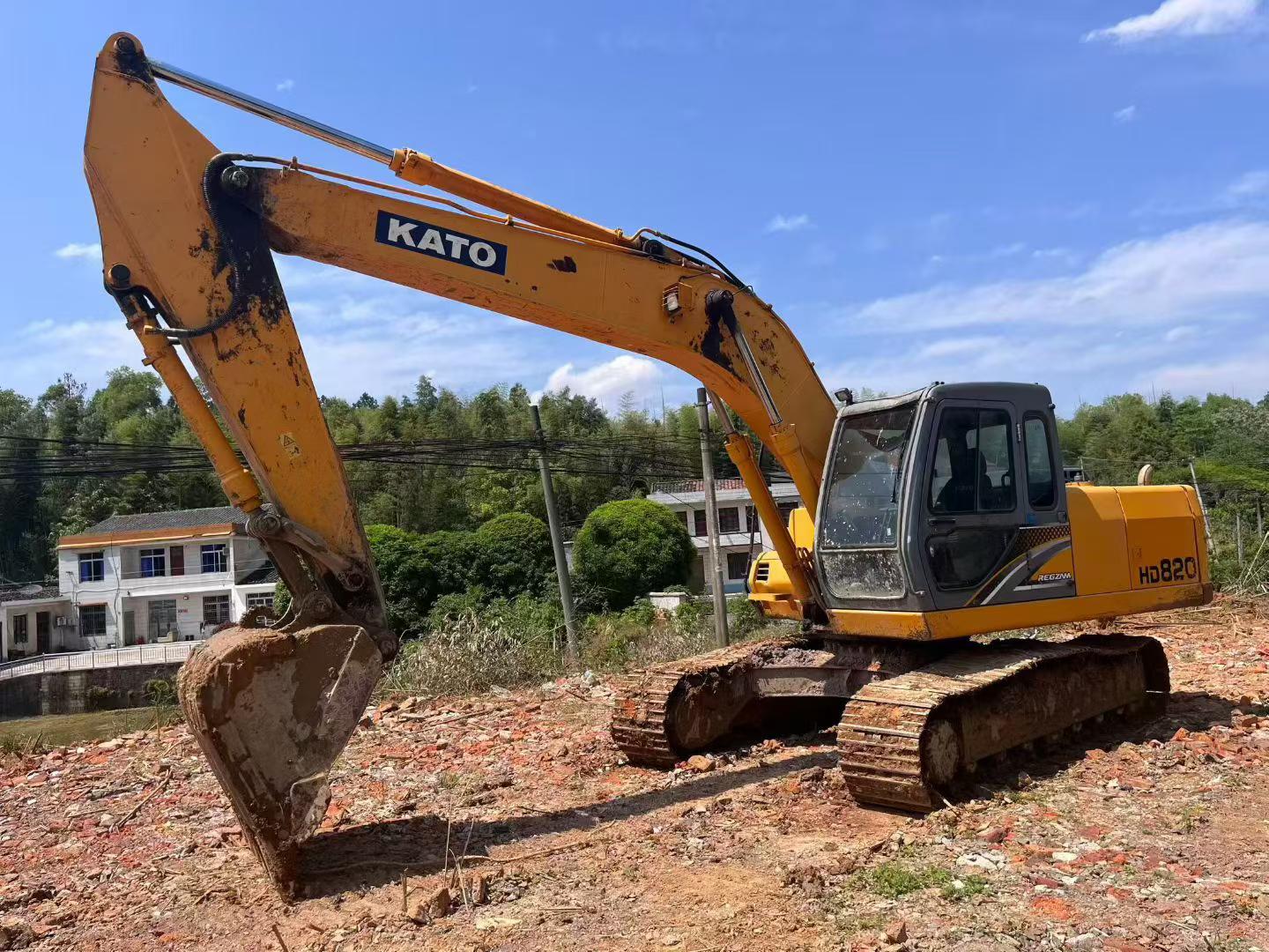 Buy Kato HD820 Used Excavator / 3