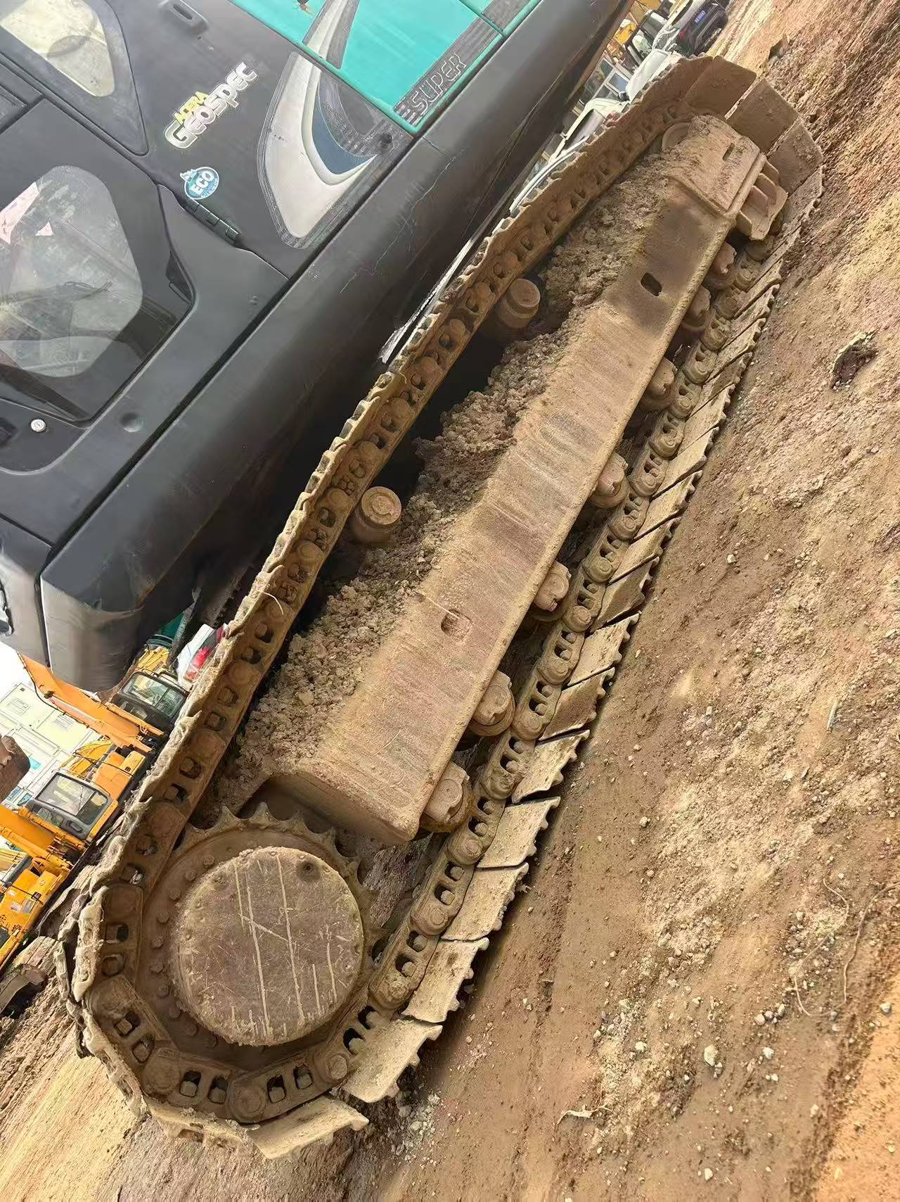 Buy Kobelco SK200-8 Used Excavator / 6