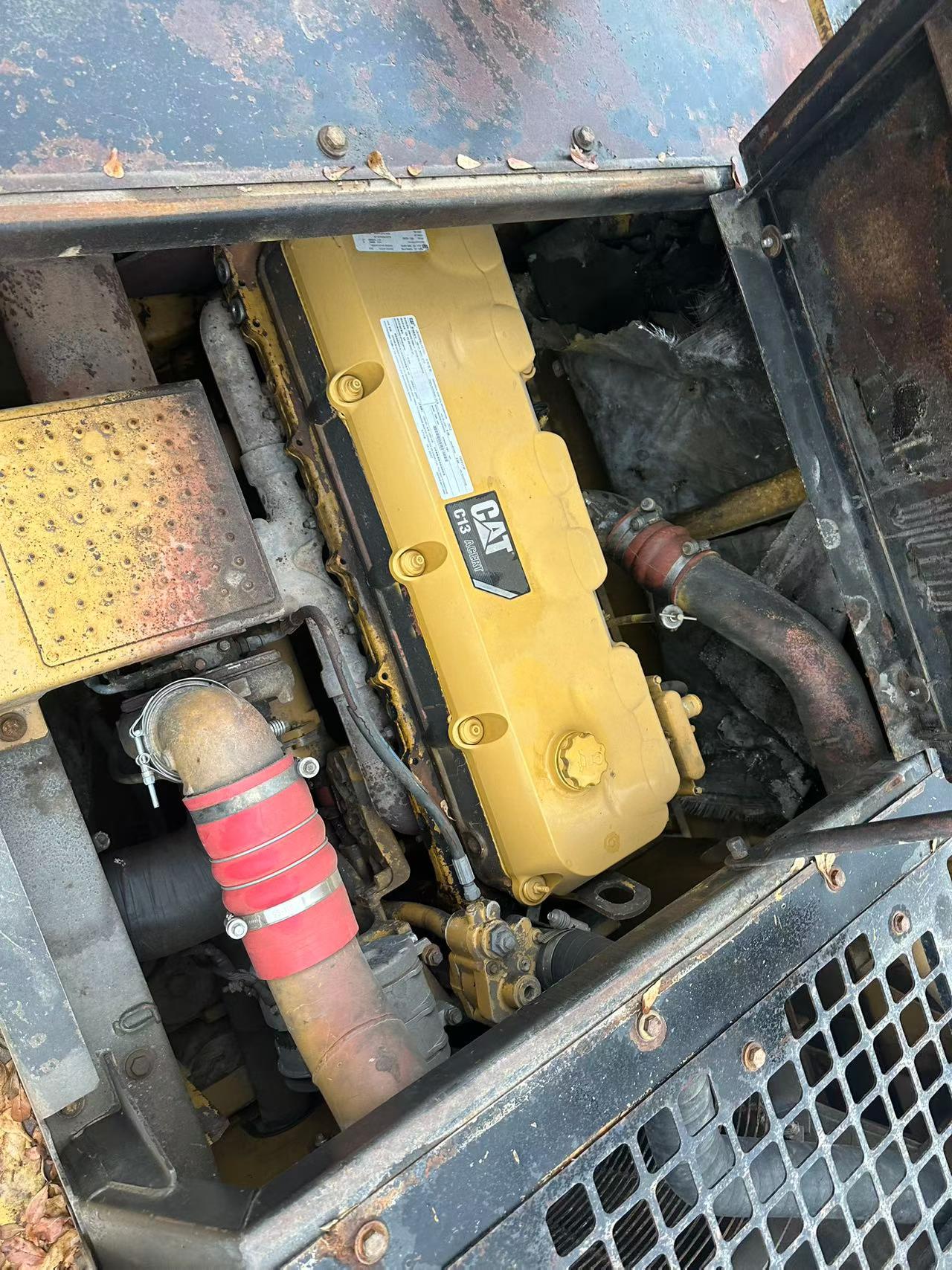 Buy Caterpillar 349E Used Excavator / 8