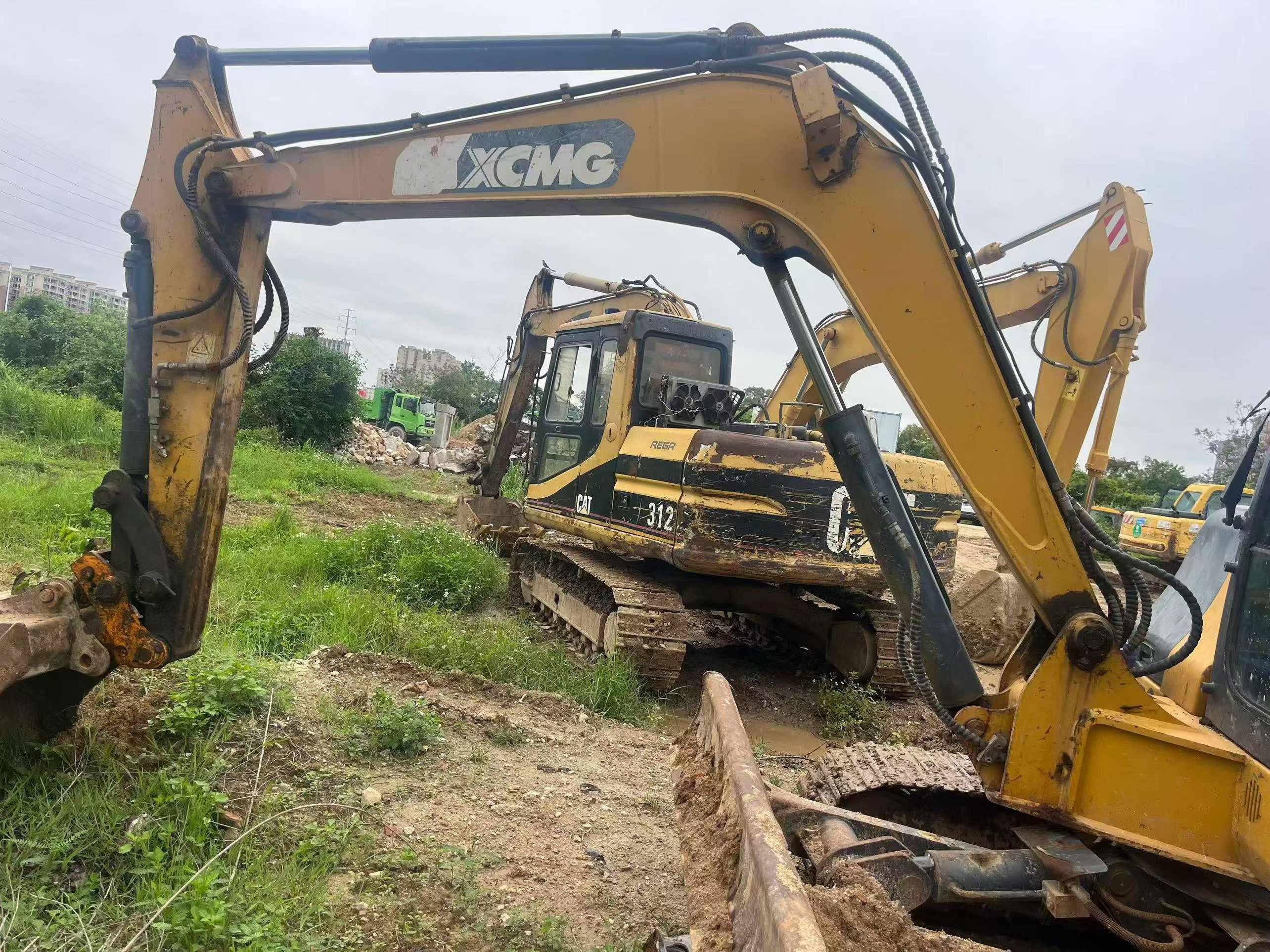Buy XCMG XE60 Used Excavator / 6
