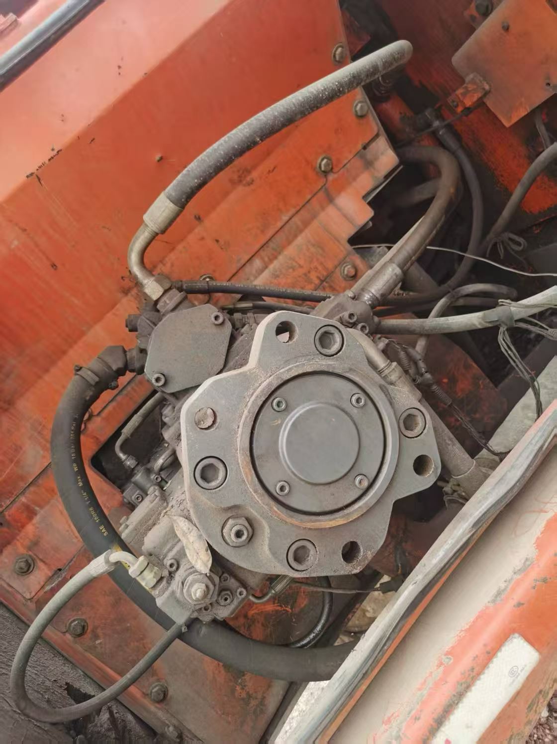 Buy Doosan DH215-9 Used Excavator / 2