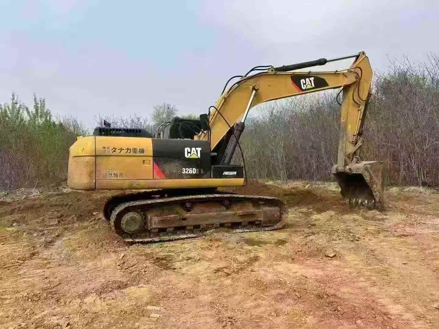 Buy Caterpillar 324D Used Excavator / 4