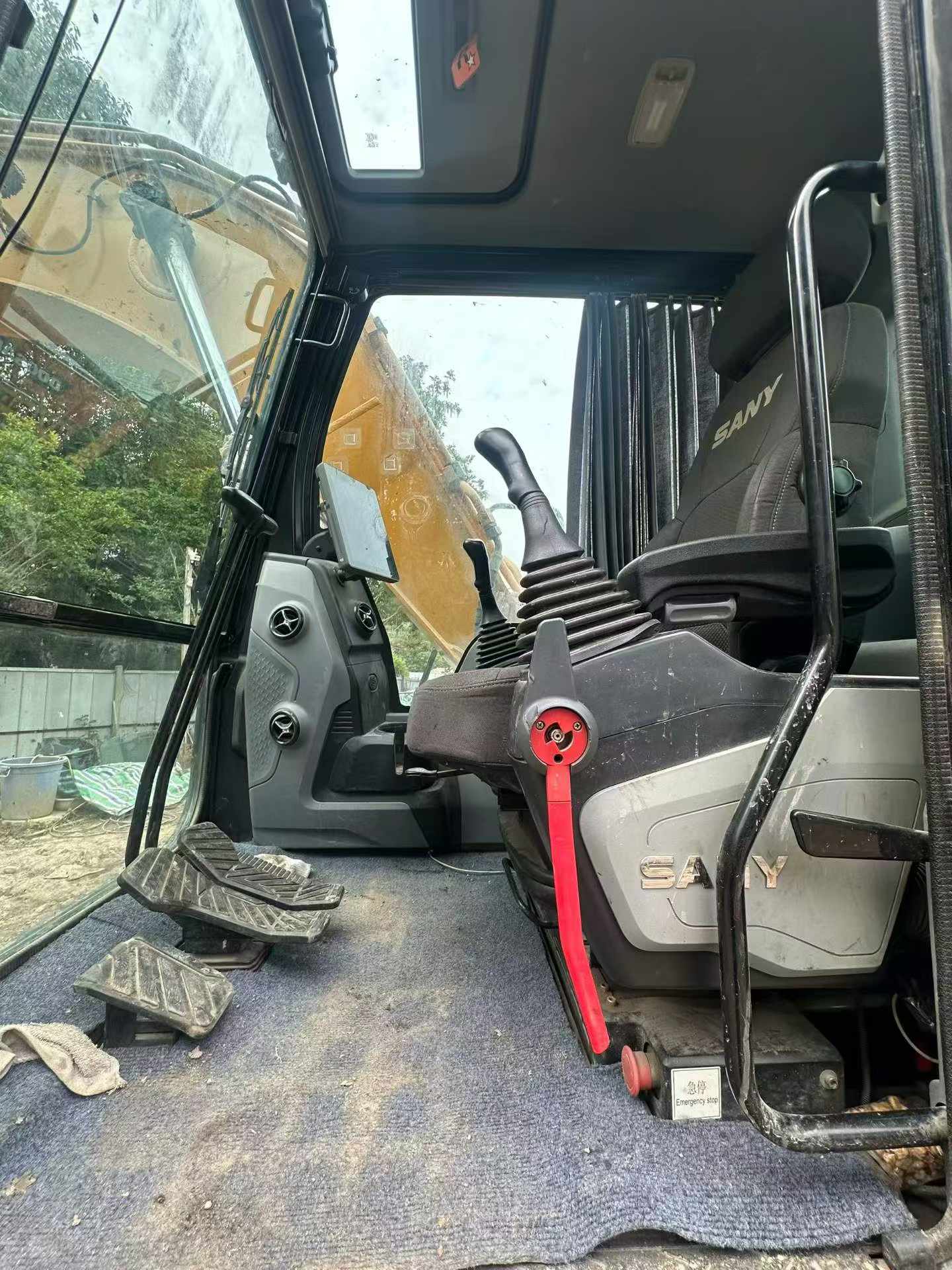 Buy Sany SY135 Used Excavator / 5
