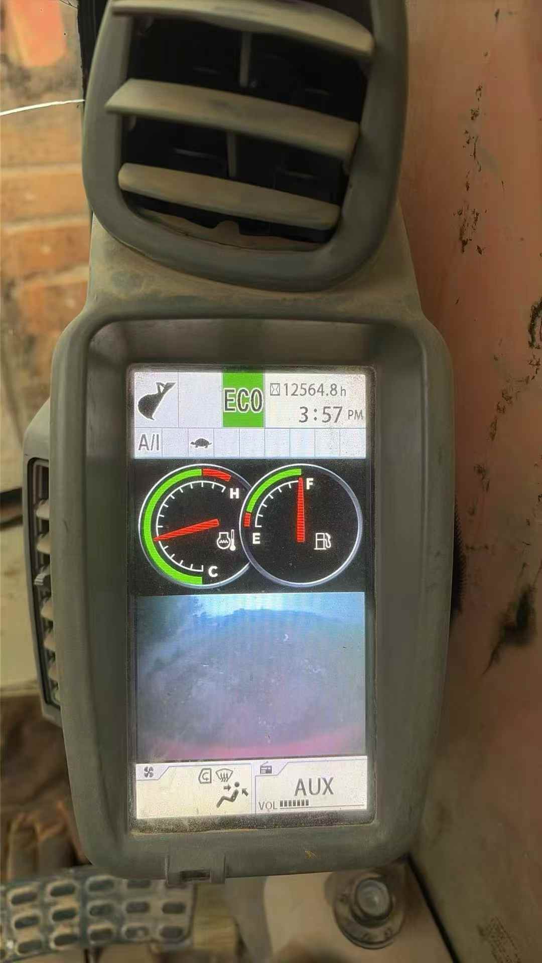 Buy Hitachi EX120-3 Used Excavator / 5