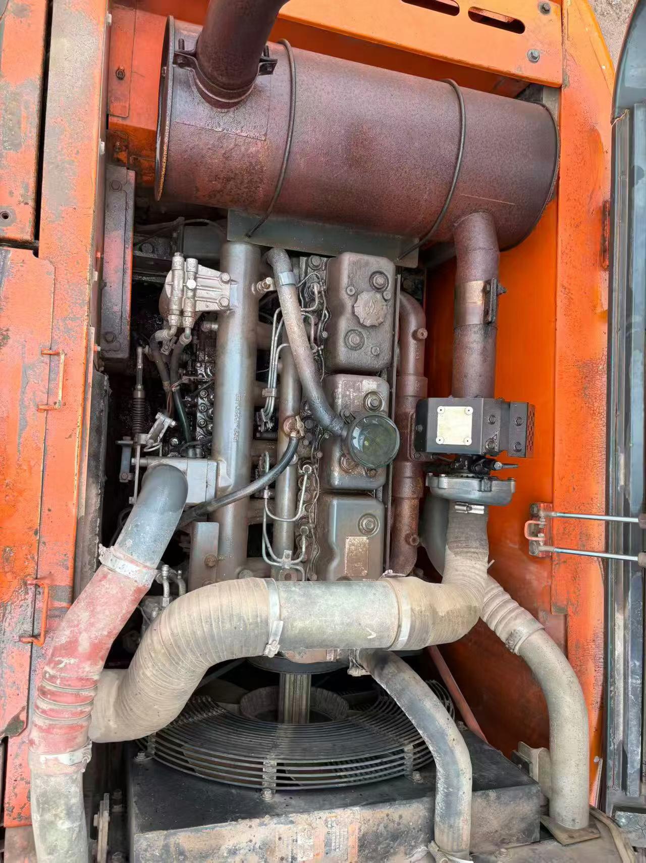 Buy Doosan DH215-9E Used Excavator / 4