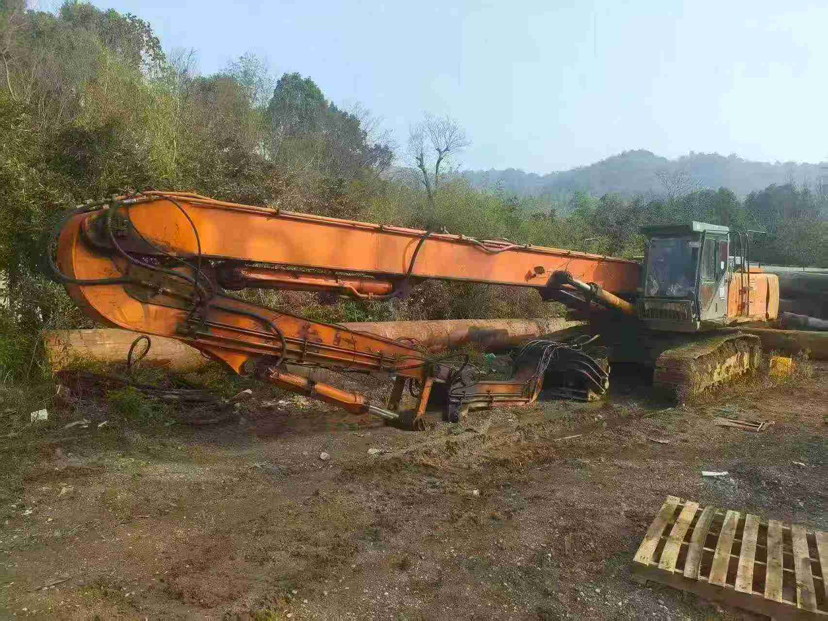 Buy Hitachi ZX450-6 Used Excavator / 4